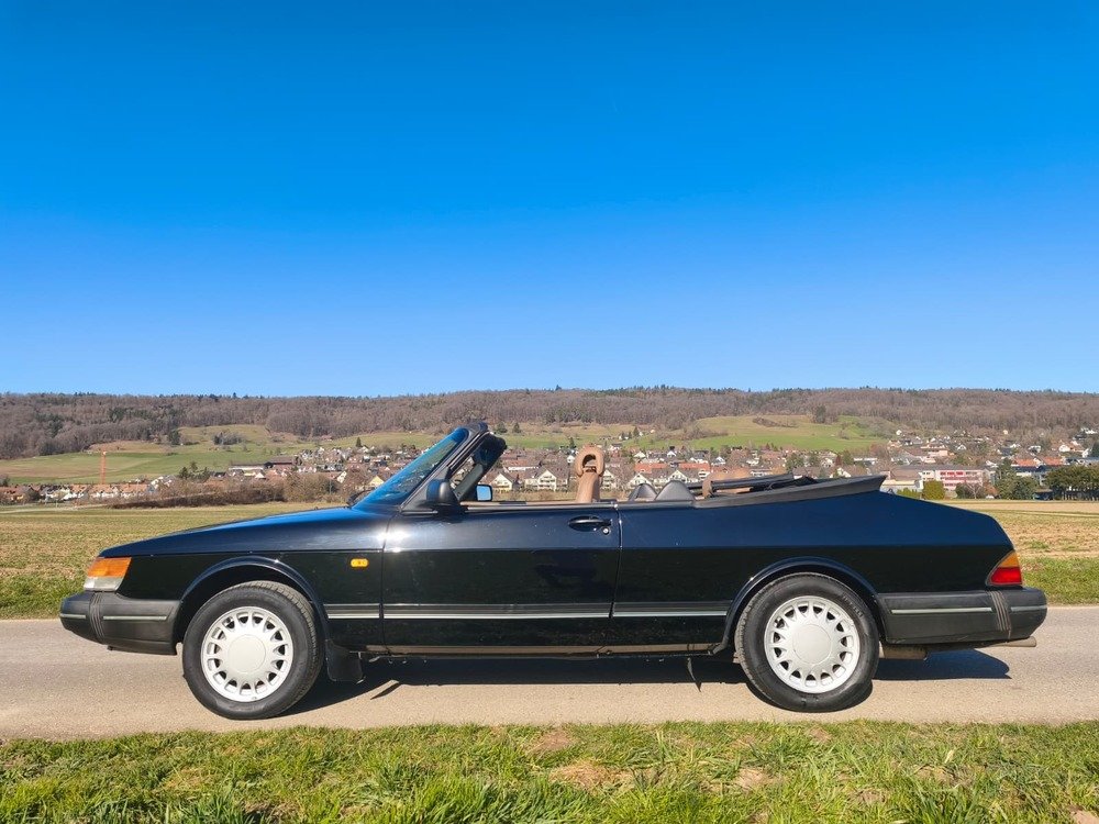 SAAB 900i 2.1-16, Petrol, Classic, Manual - 3