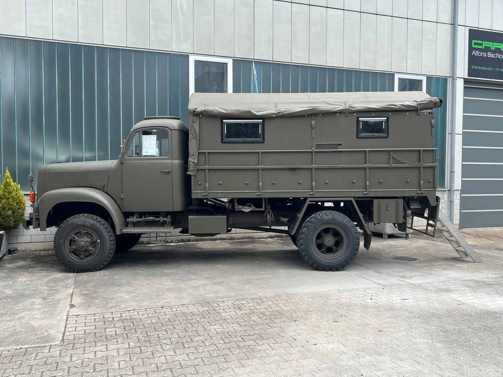 SAURER 2 DM Berna 2VM 4 x 4, Diesel, Occasion / Utilisé, Manuelle - 2