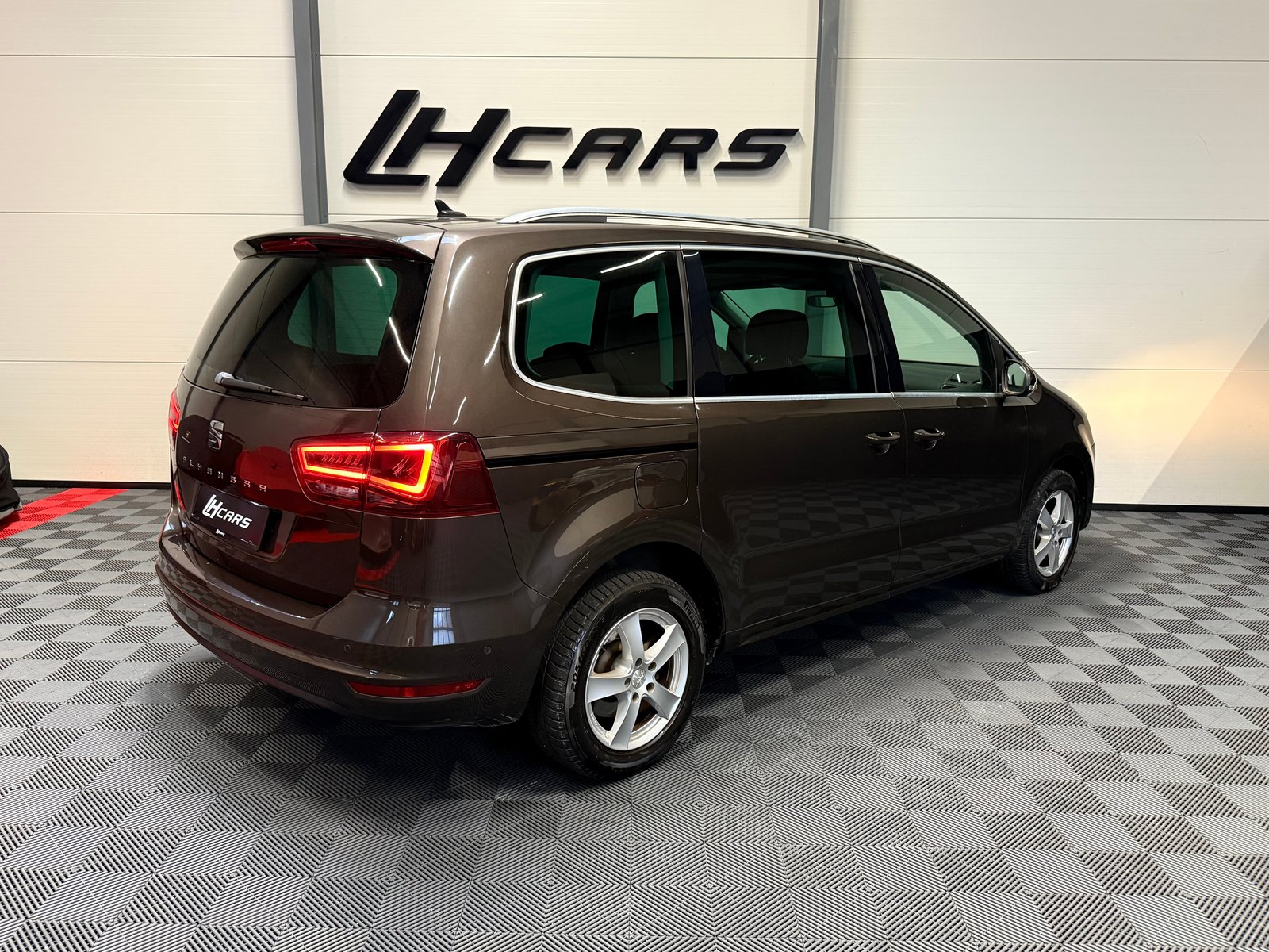 SEAT Alhambra 2.0 TDI 184 Style Adv. DSG S/S, Diesel, Occasion / Gebraucht, Automatik - 4