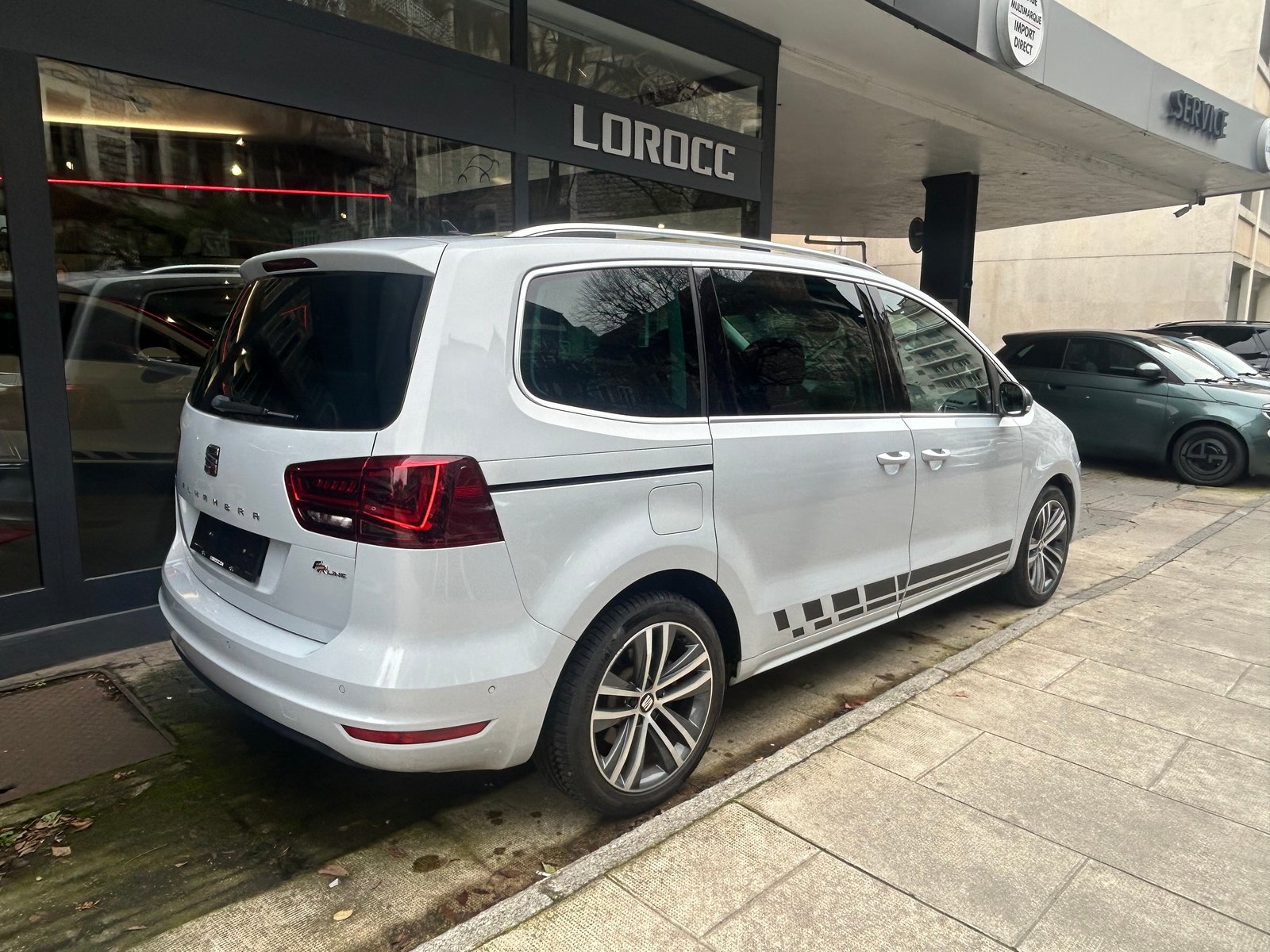 SEAT Alhambra 2.0 TDI DSG SWISS FR, Diesel, Occasioni / Usate, Automatico - 4