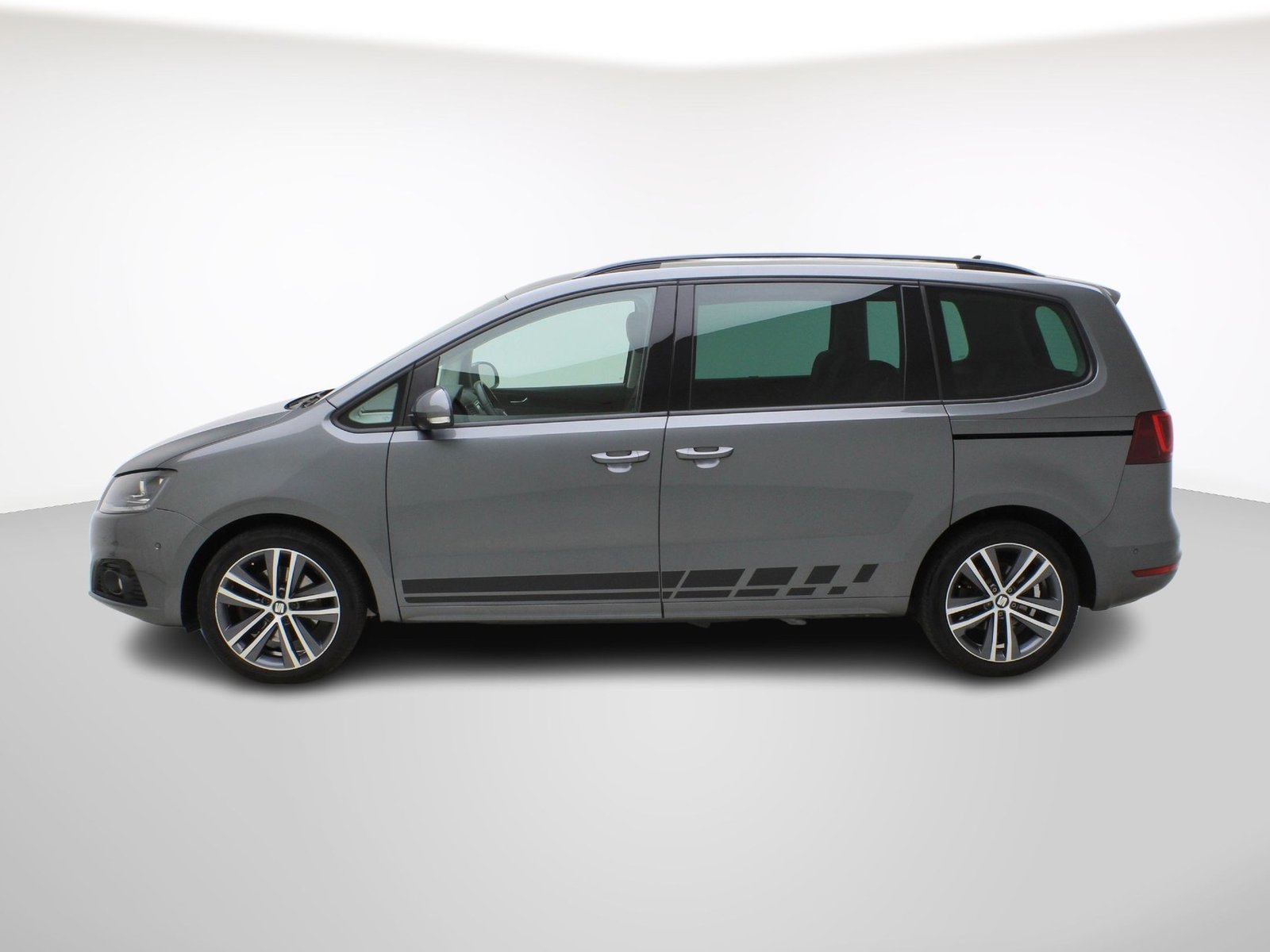 SEAT Alhambra 2.0 TDI DSG FR Line 4x4, Diesel, Second hand / Used, Automatic - 3