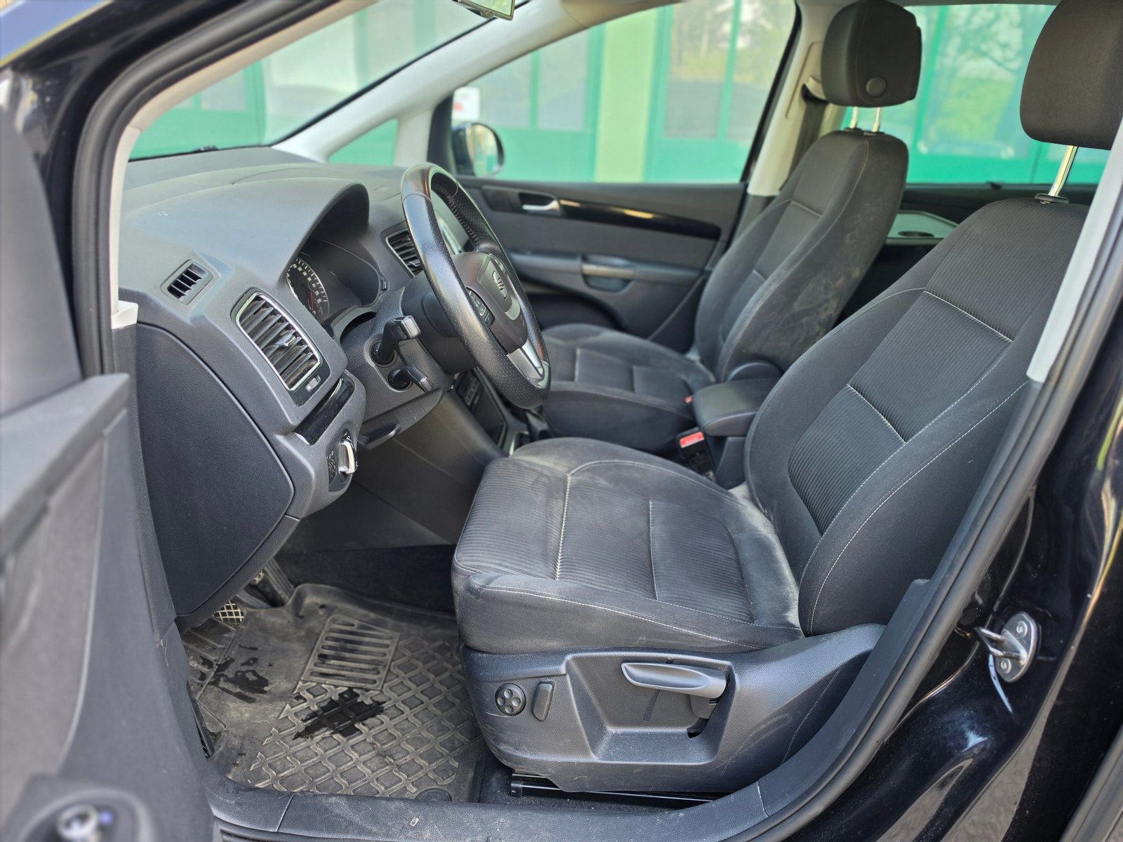 SEAT Alhambra 2.0 TDI Style Viva 4x4, Diesel, Second hand / Used, Manual - 6