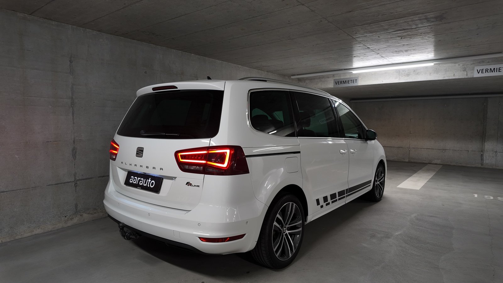 SEAT Alhambra 2.0 TDI DSG SWISS FR, Diesel, Second hand / Used, Automatic - 5