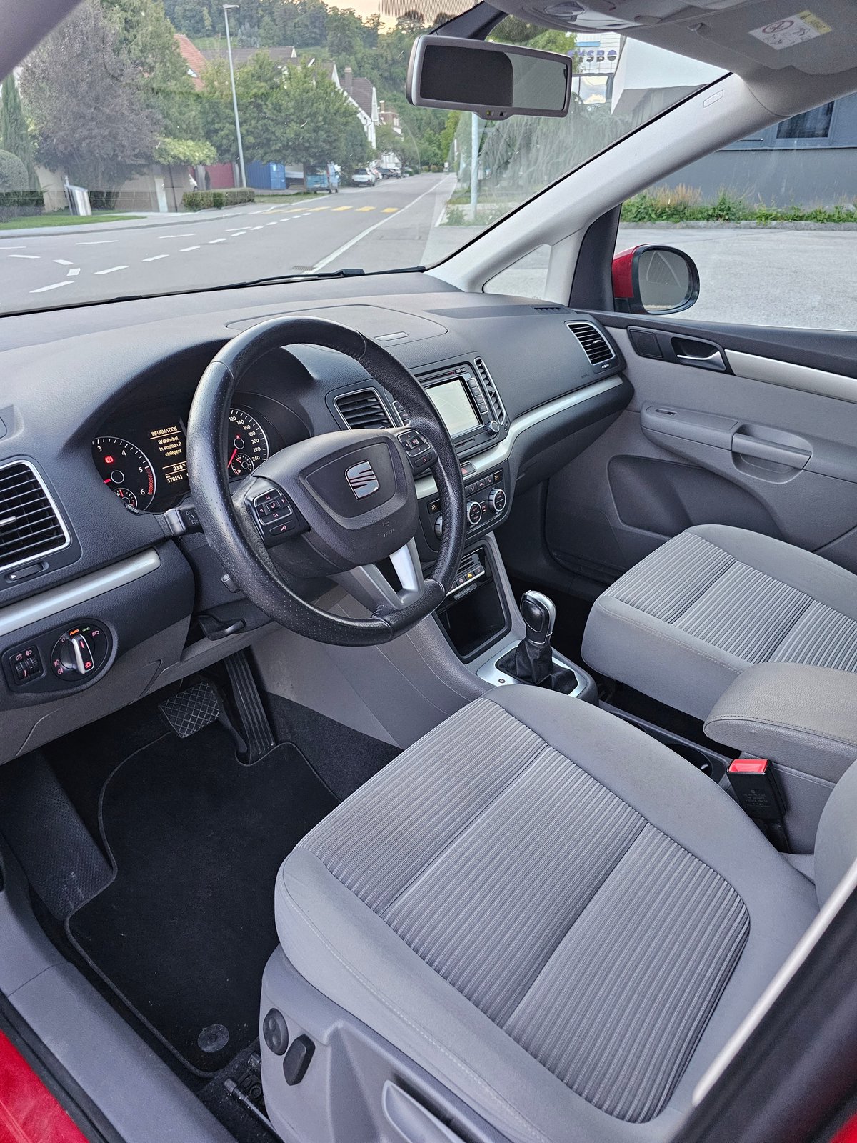 SEAT Alhambra 2.0 TDI Style Eco DSG, Diesel, Occasion / Gebraucht, Automatik - 6