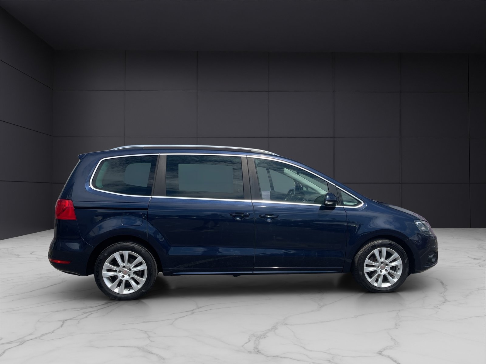 SEAT Alhambra 2.0 TDI 7 Plätzer, Diesel, Occasion / Gebraucht, Handschaltung - 5