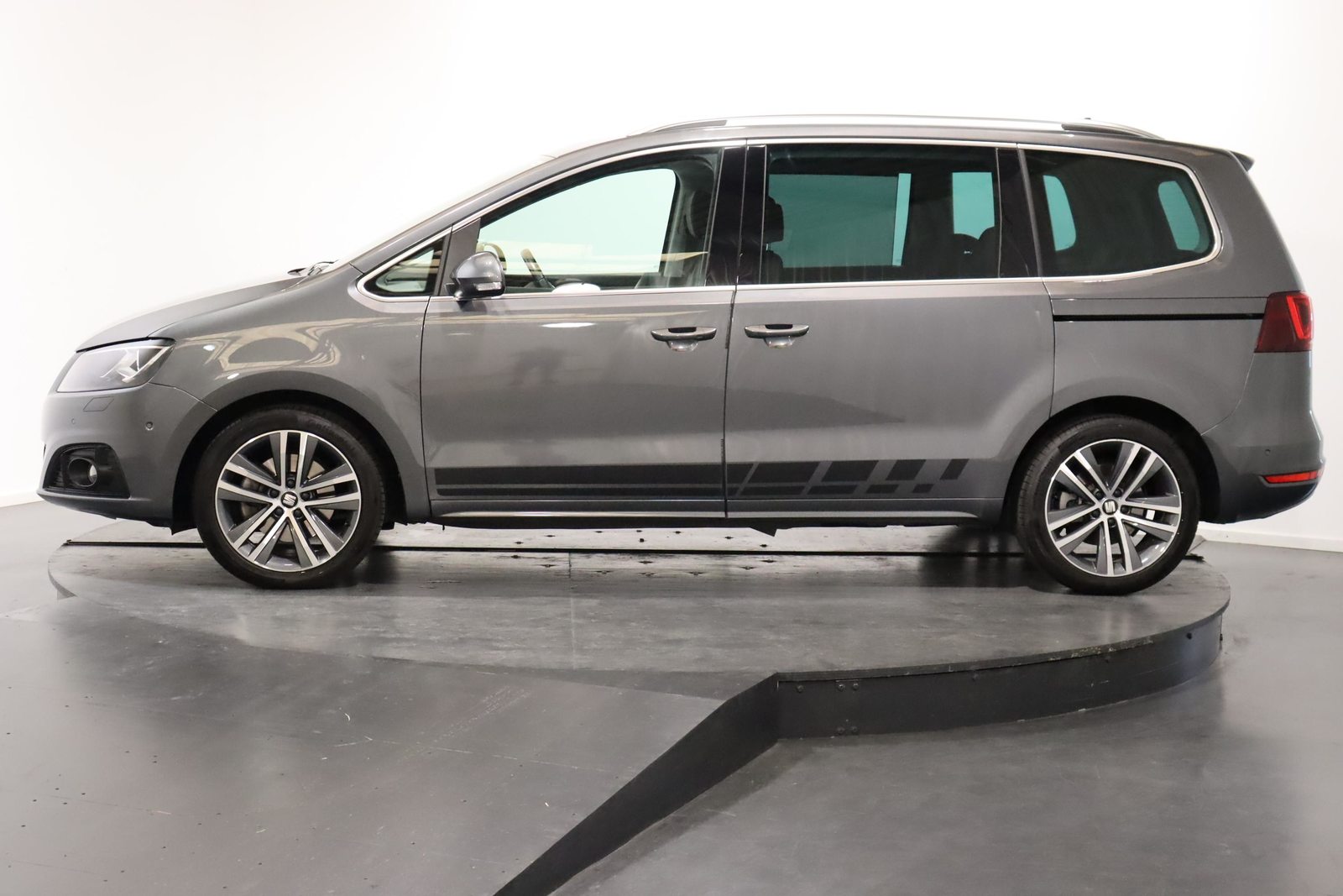 SEAT Alhambra 1.4 TSI Hola FR DSG S/S, Benzin, Occasion / Gebraucht, Automatik - 2