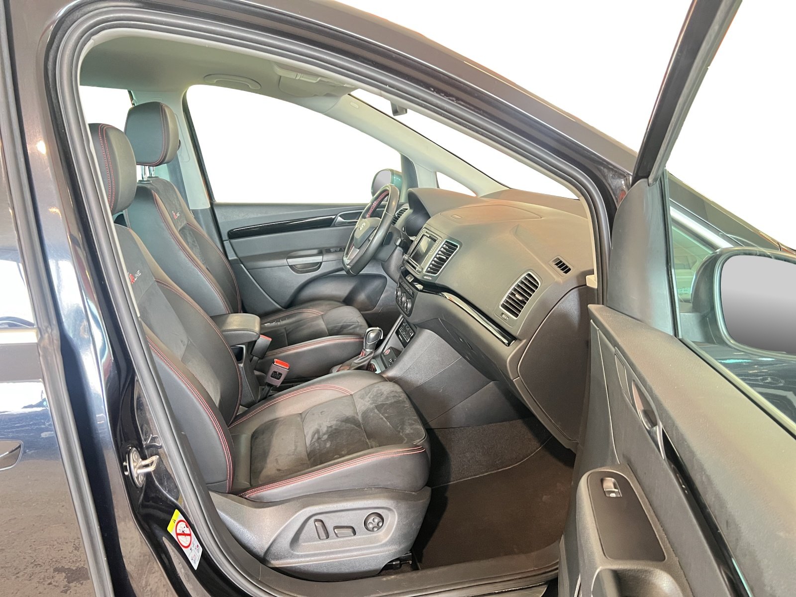 SEAT Alhambra 2.0 TDI FR Line 4Drive, Diesel, Second hand / Used, Automatic - 7