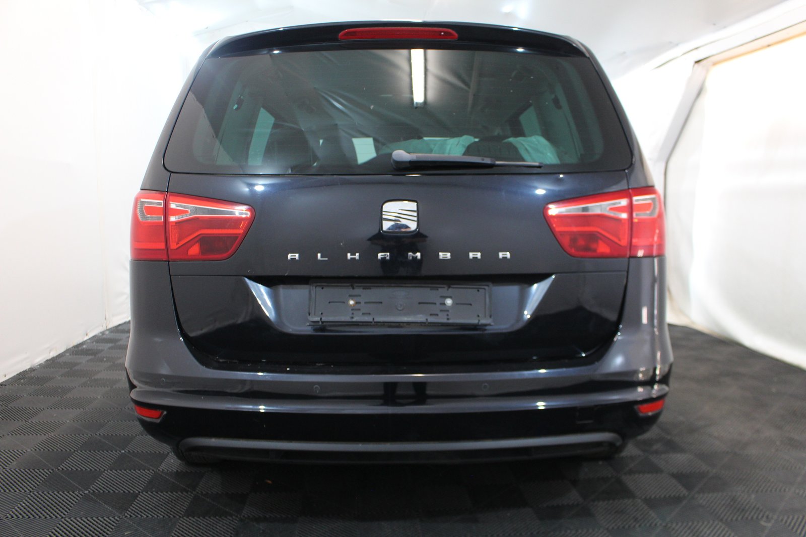 SEAT Alhambra 2.0 TDI 177 Reference S/S, Diesel, Second hand / Used, Manual - 5