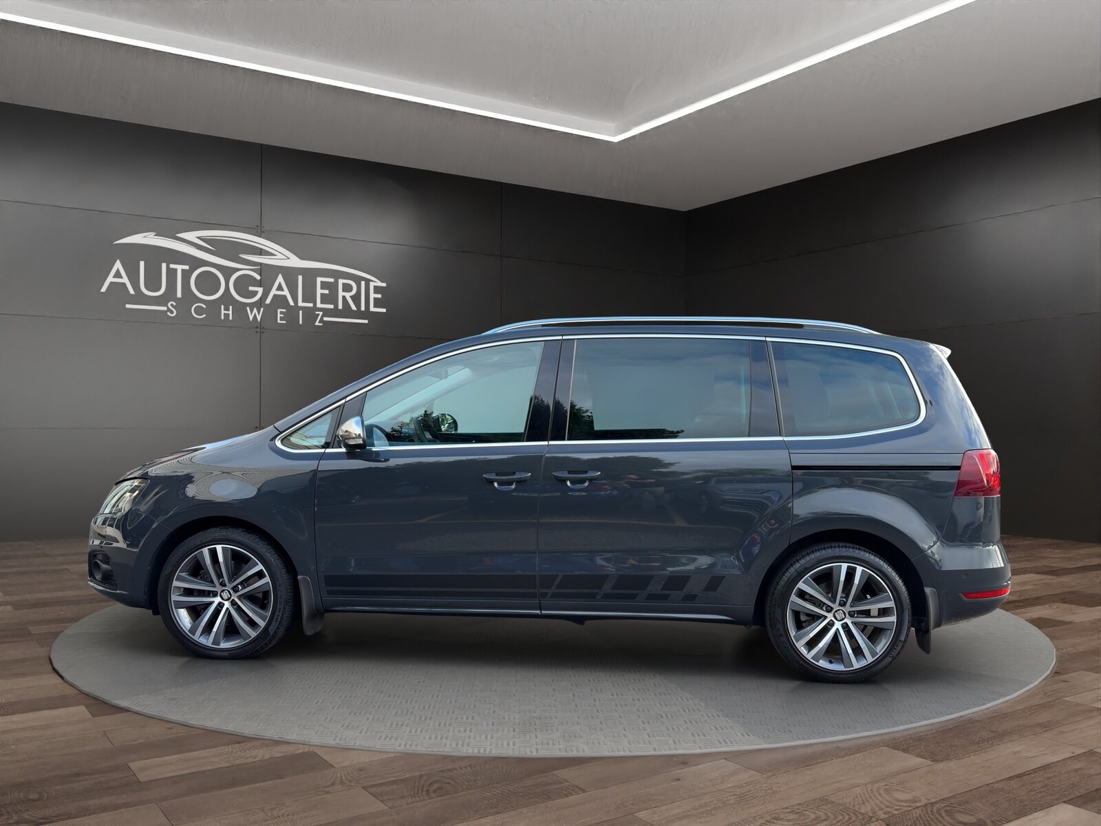 SEAT Alhambra 1.4 TSI FR Line DSG CH 7 Sitzer mit Kindersitzen, Benzin, Occasion / Gebraucht, Automatik - 2