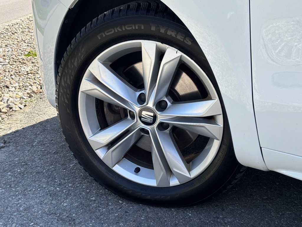 SEAT ALHAMBRA 2.0TDI Style 4x4 7Plätzer, Diesel, Occasion / Gebraucht, Handschaltung - 5