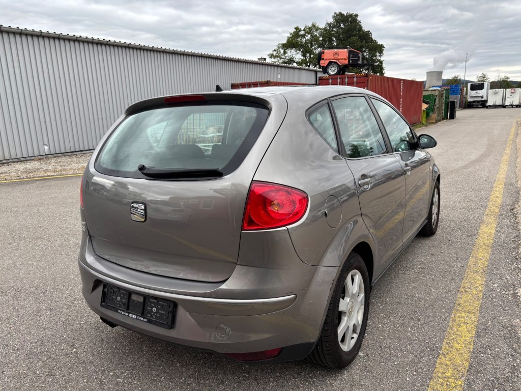 SEAT 2.0 FSI Stylance, Essence, Occasion / Utilisé, Manuelle - 6