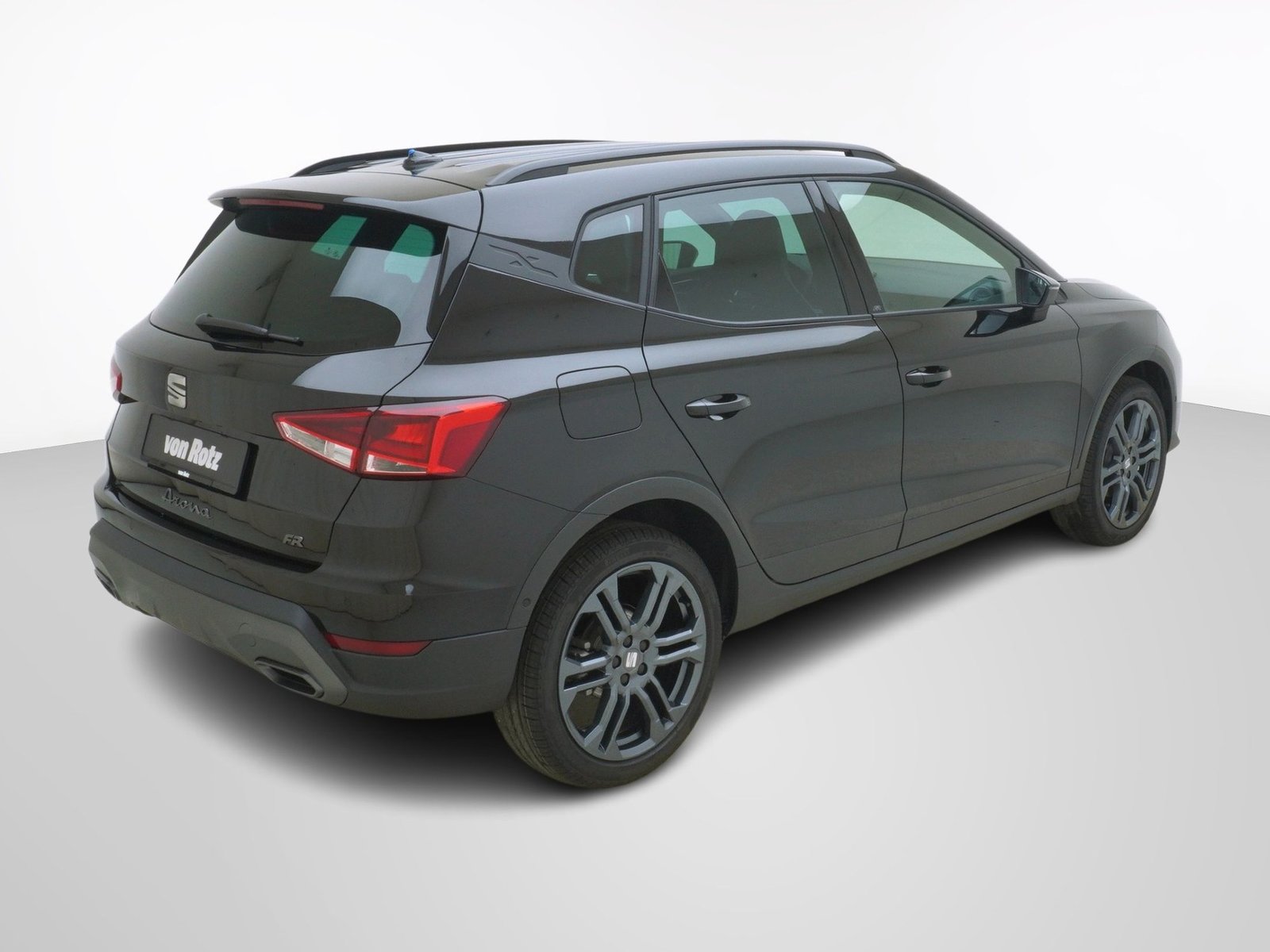 SEAT Arona 1.5 TSI FR DSG, Petrol, New car, Automatic - 5