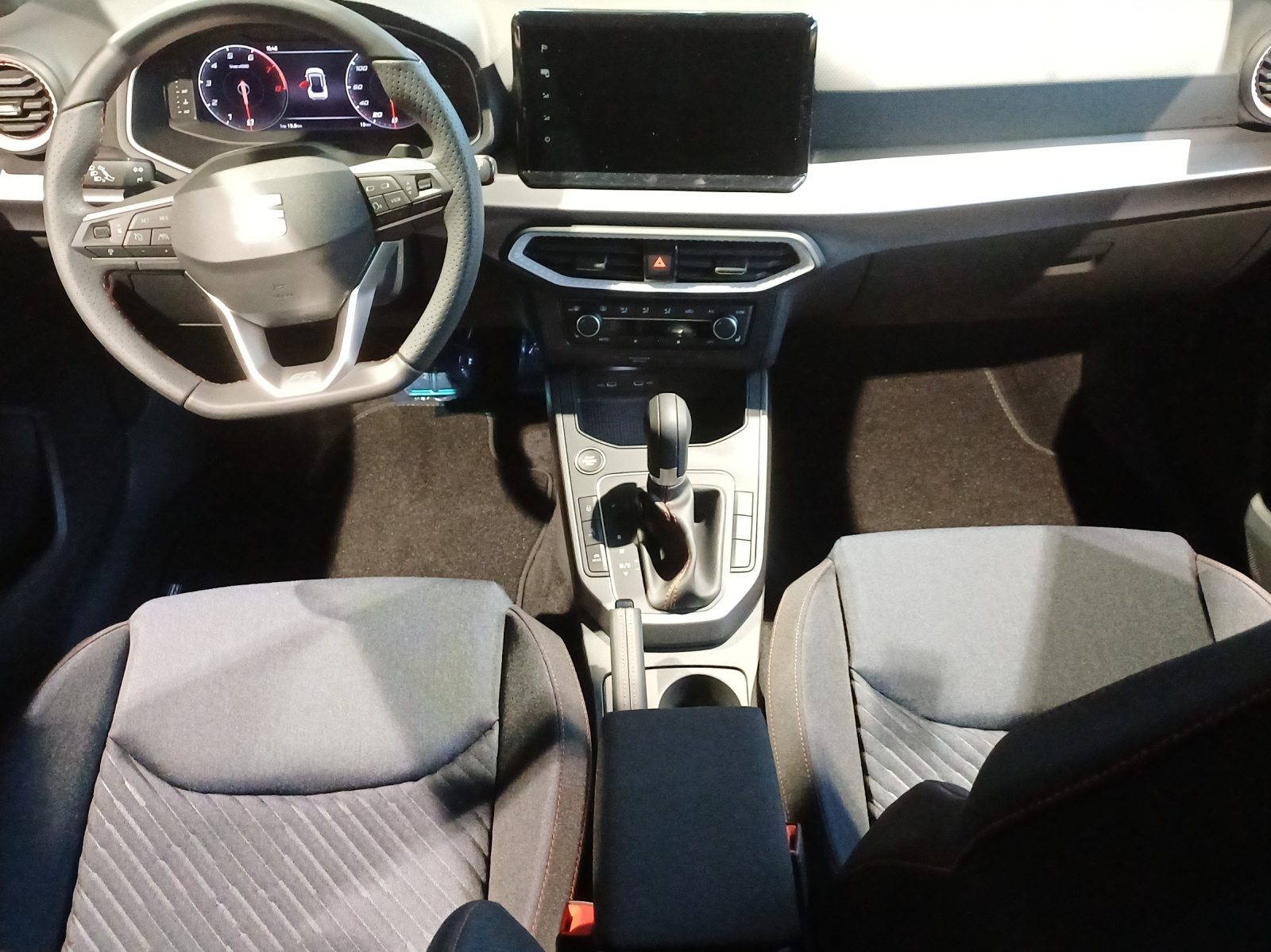 SEAT ARONA 75EDITION (netto), Petrol, New car, Automatic - 6