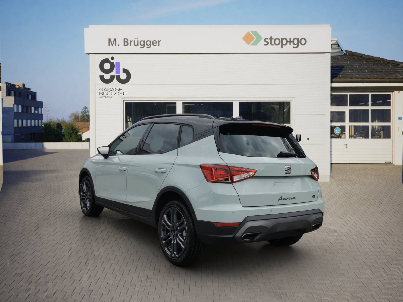 SEAT Arona 1.5 TSI FR DSG, Petrol, New car, Automatic - 2