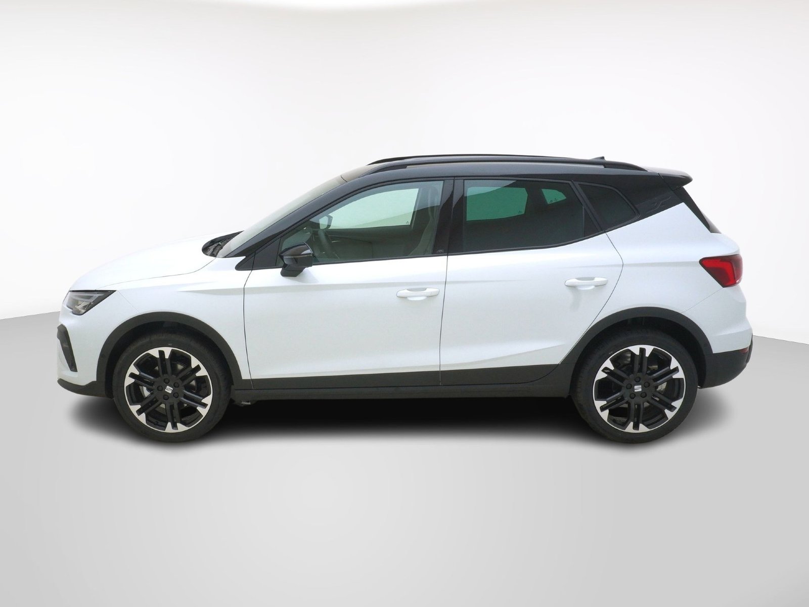SEAT Arona 1.5 TSI FR DSG, Benzina, Auto nuove, Automatico - 2
