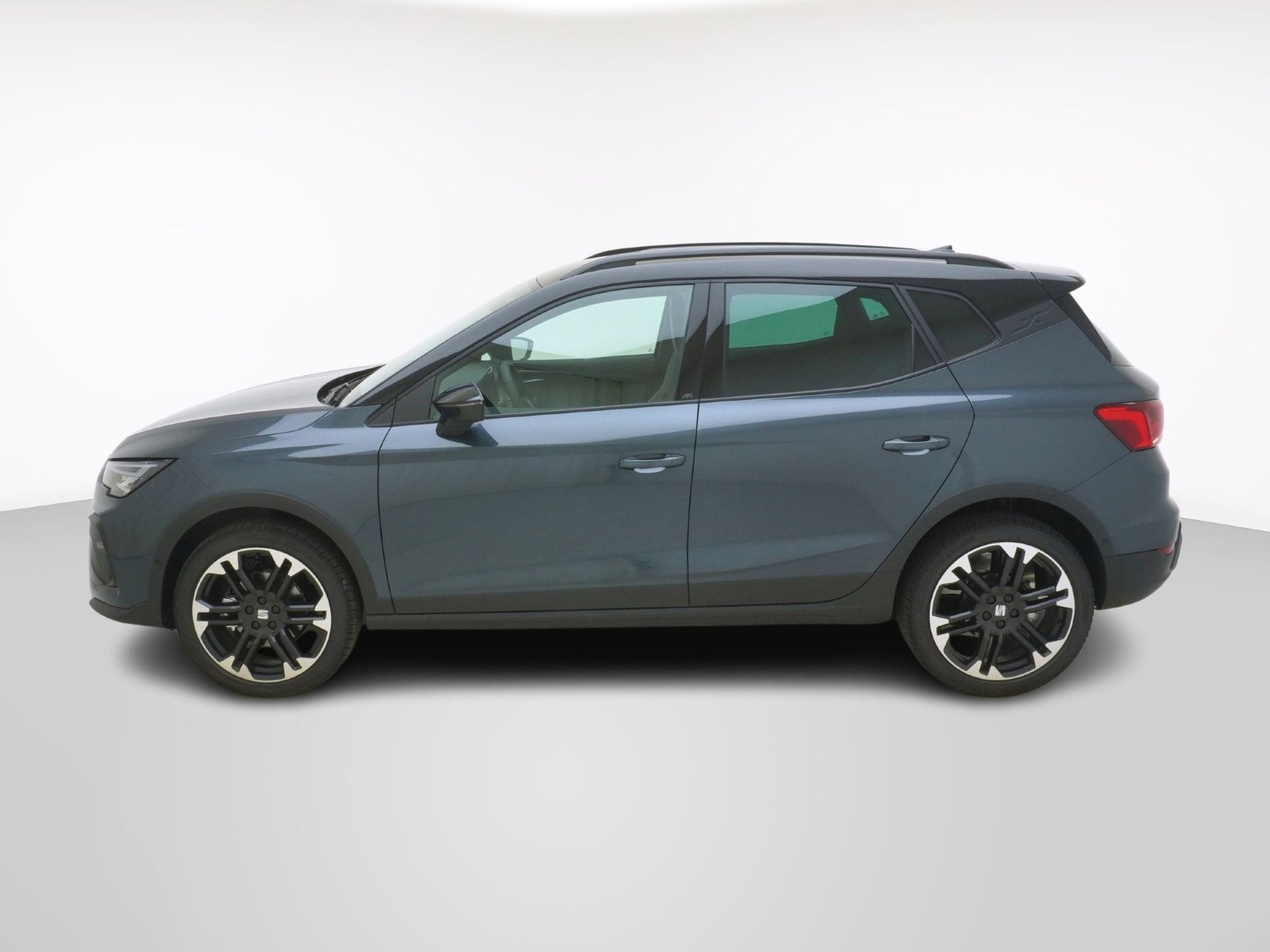 SEAT Arona 1.5 TSI FR DSG *Rundumsorglospaket*, Benzina, Auto nuove, Automatico - 2