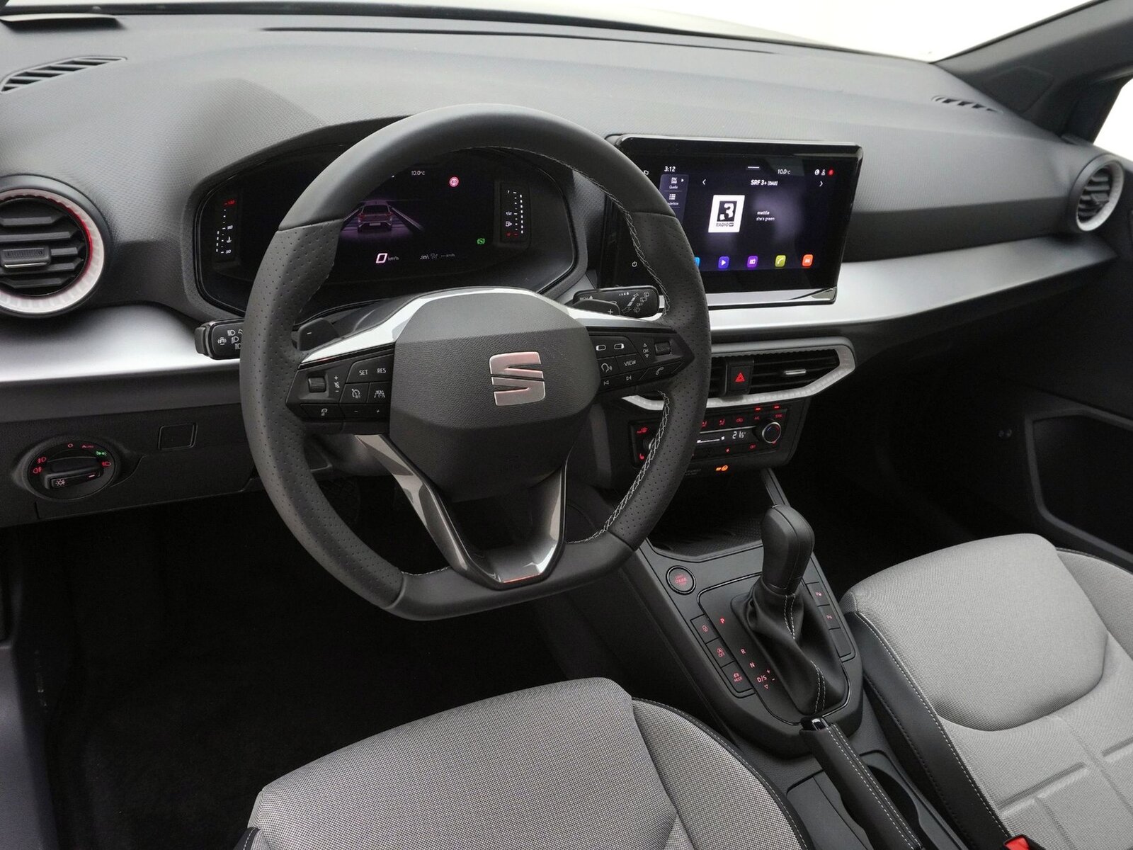 SEAT Arona 1.5 TSI FR DSG *Rundumsorglospaket*, Essence, Voiture nouvelle, Automatique - 4