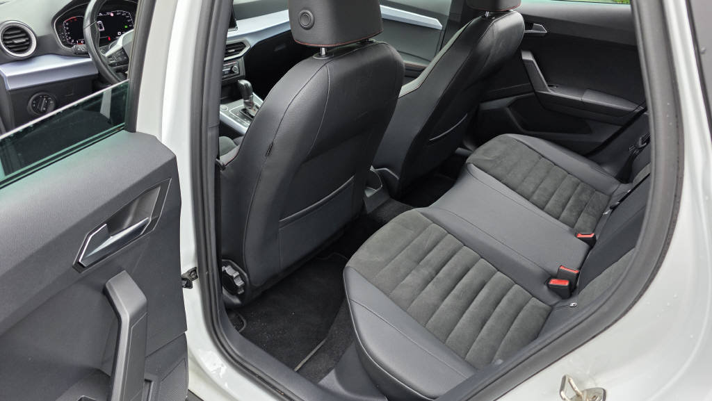 SEAT Arona 1.5 TSI FR DSG, Benzina, Occasioni / Usate, Automatico - 7