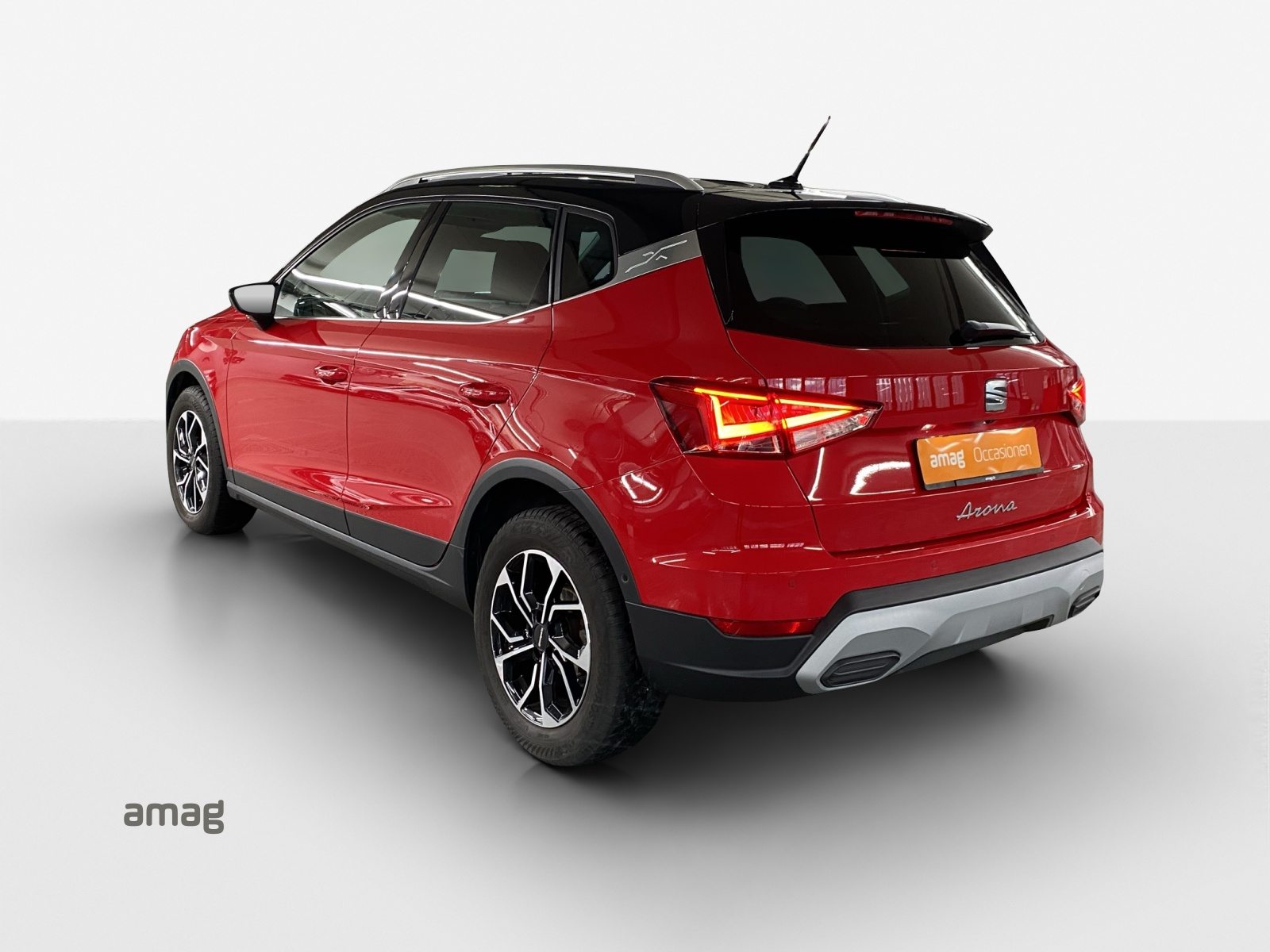 SEAT NEW ARONA HOLA XP (netto), Essence, Occasion / Utilisé, Automatique - 3
