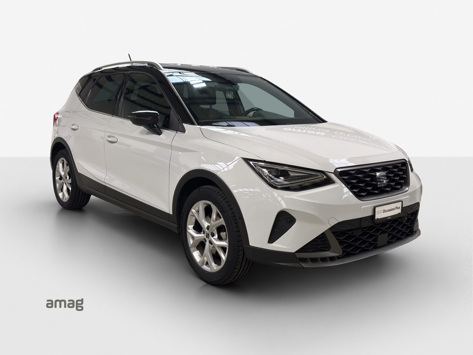 SEAT NEW ARONA HOLA FR (netto), Benzin, Occasion / Gebraucht, Automatik - 6
