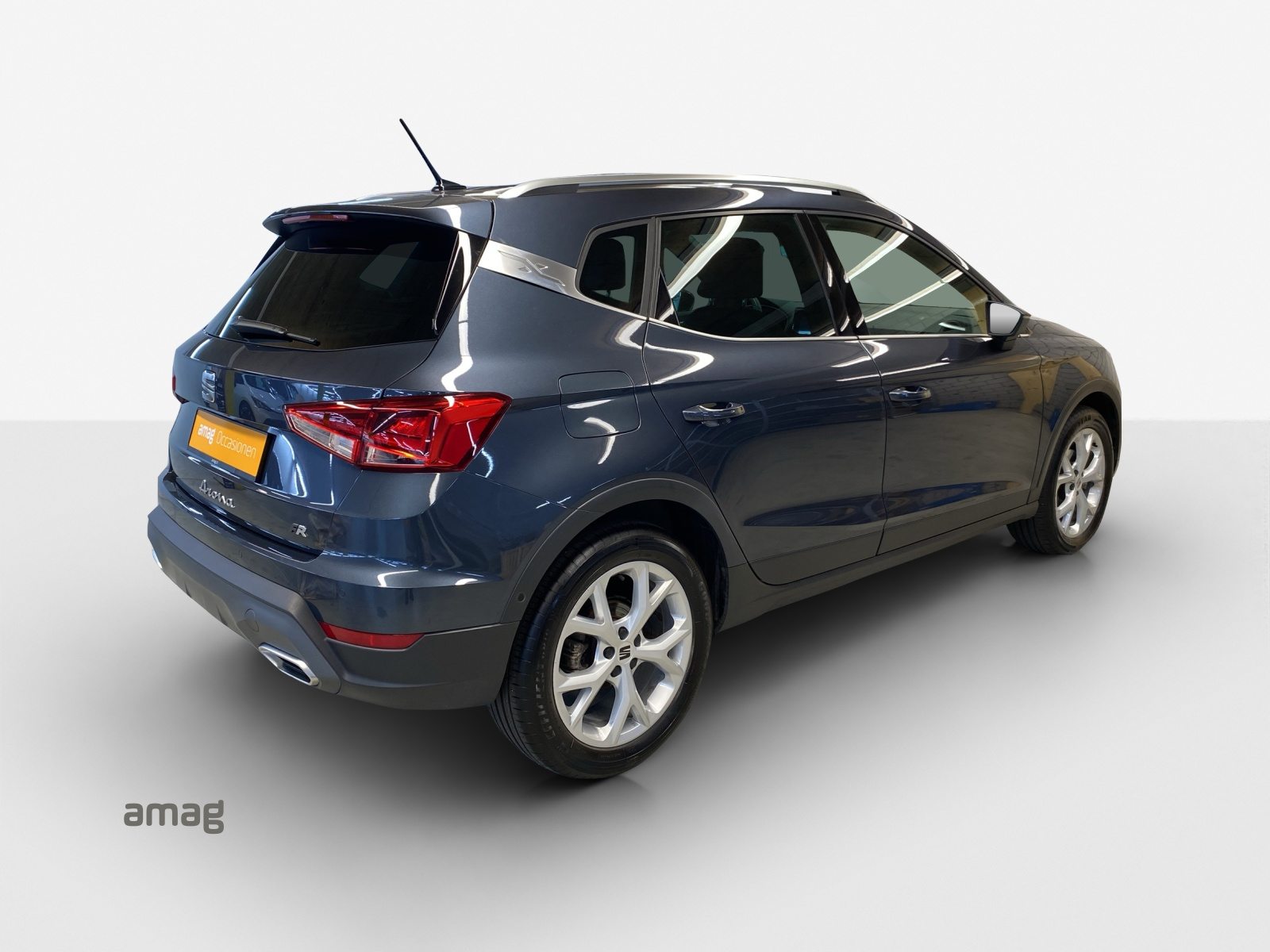 SEAT NEW ARONA HOLA FR (netto), Petrol, Second hand / Used, Automatic - 5