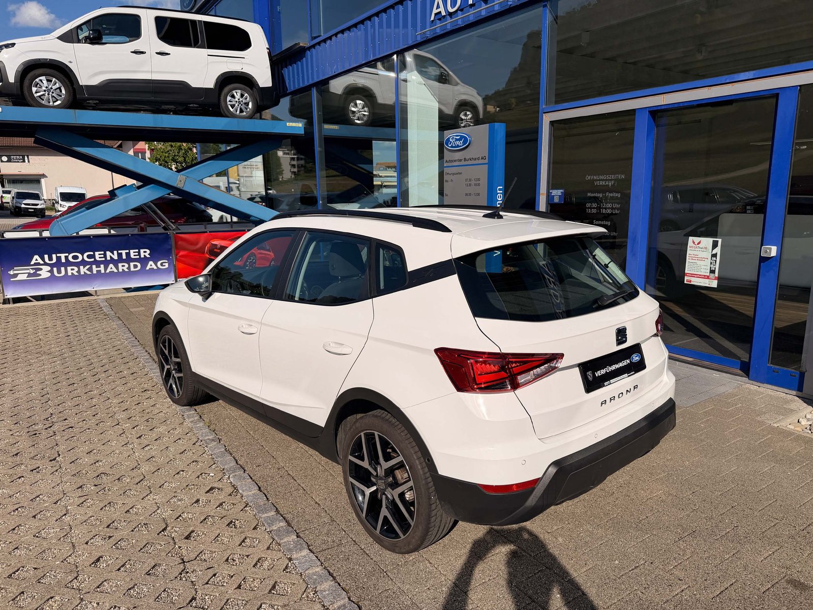 SEAT Arona 1.0 TSI 115 Style DSG, Benzina, Occasioni / Usate, Automatico - 5
