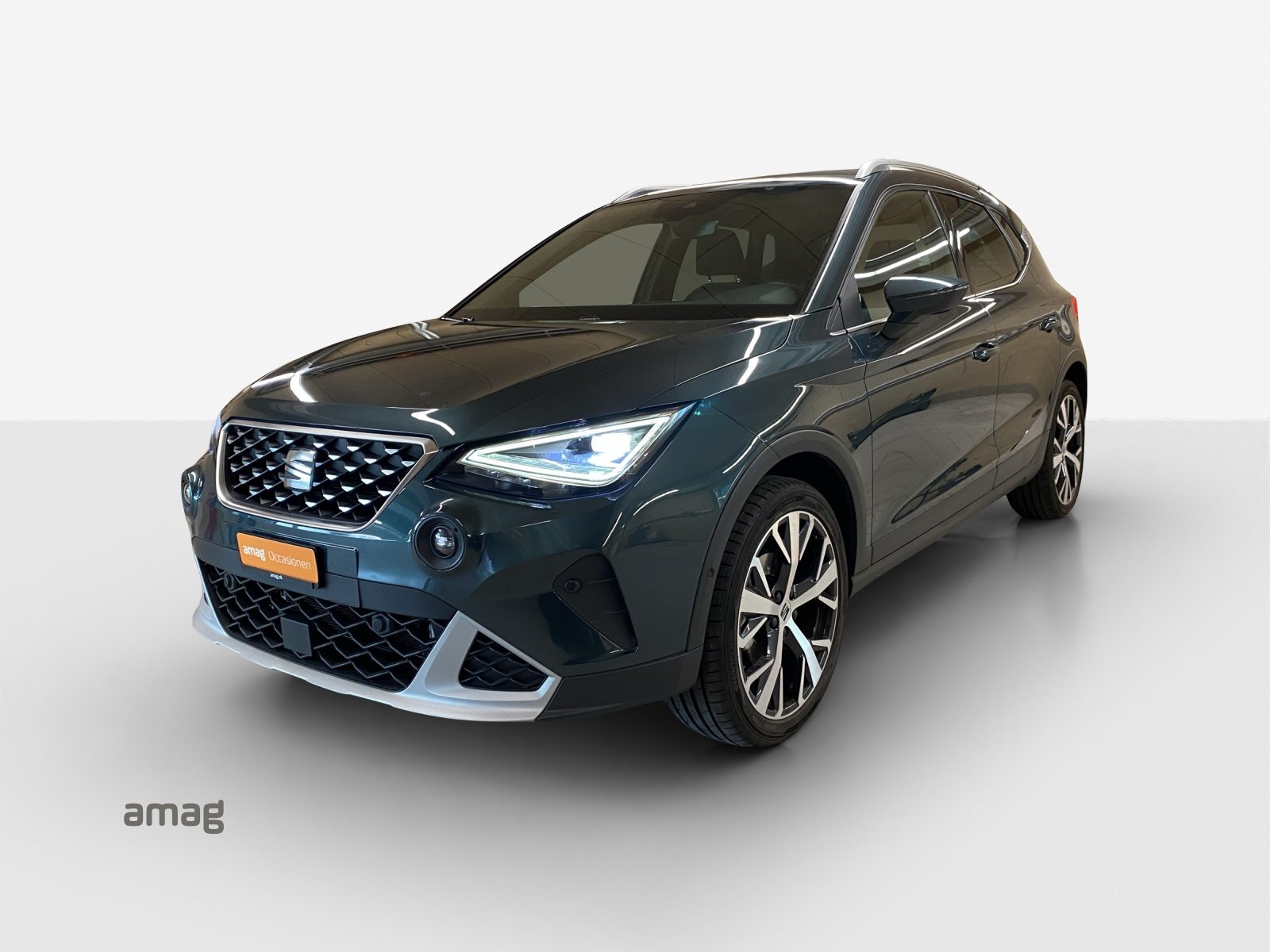 SEAT NEW ARONA HOLA XP (netto)