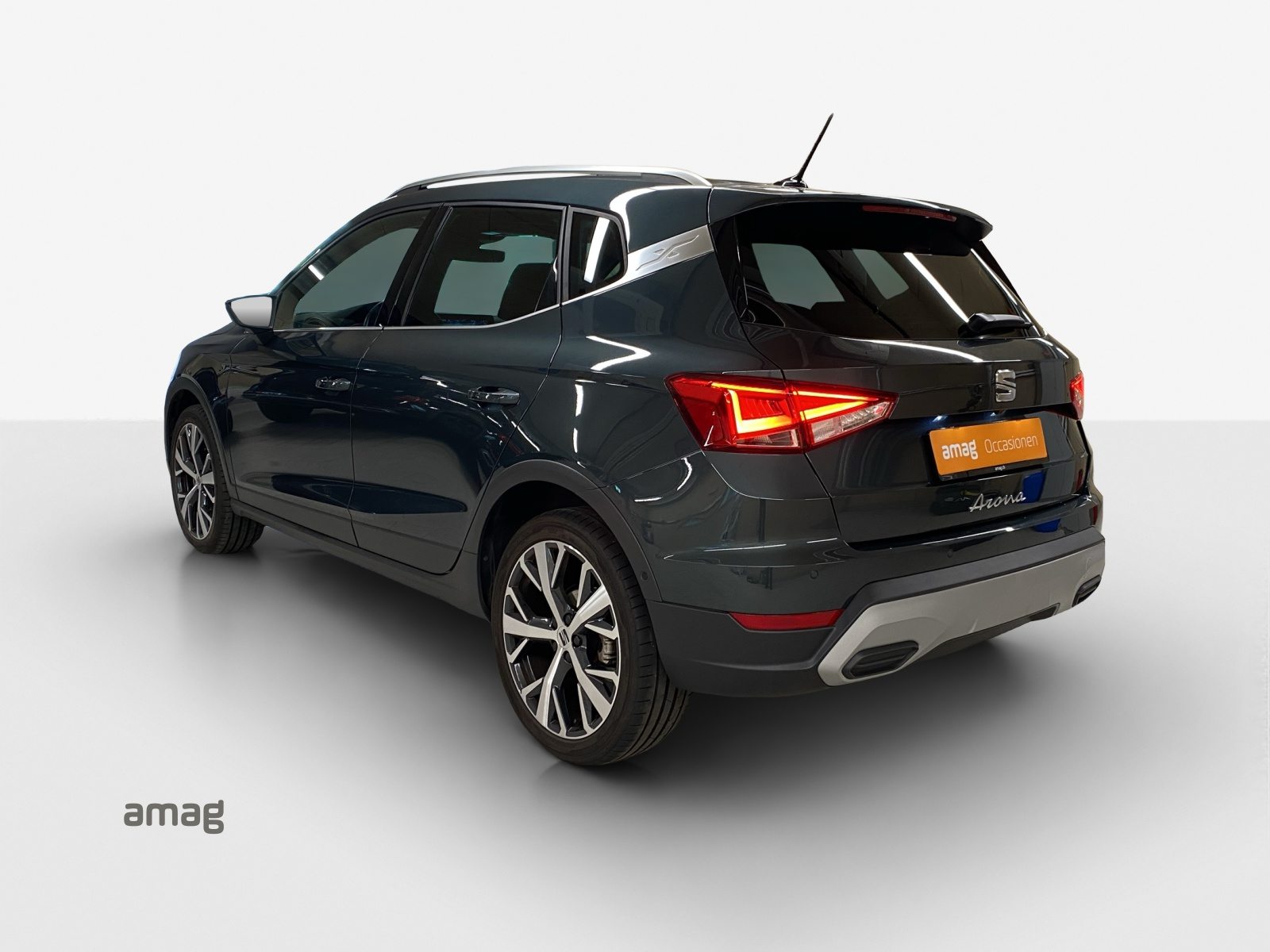 SEAT NEW ARONA HOLA XP (netto), Essence, Occasion / Utilisé, Automatique - 3