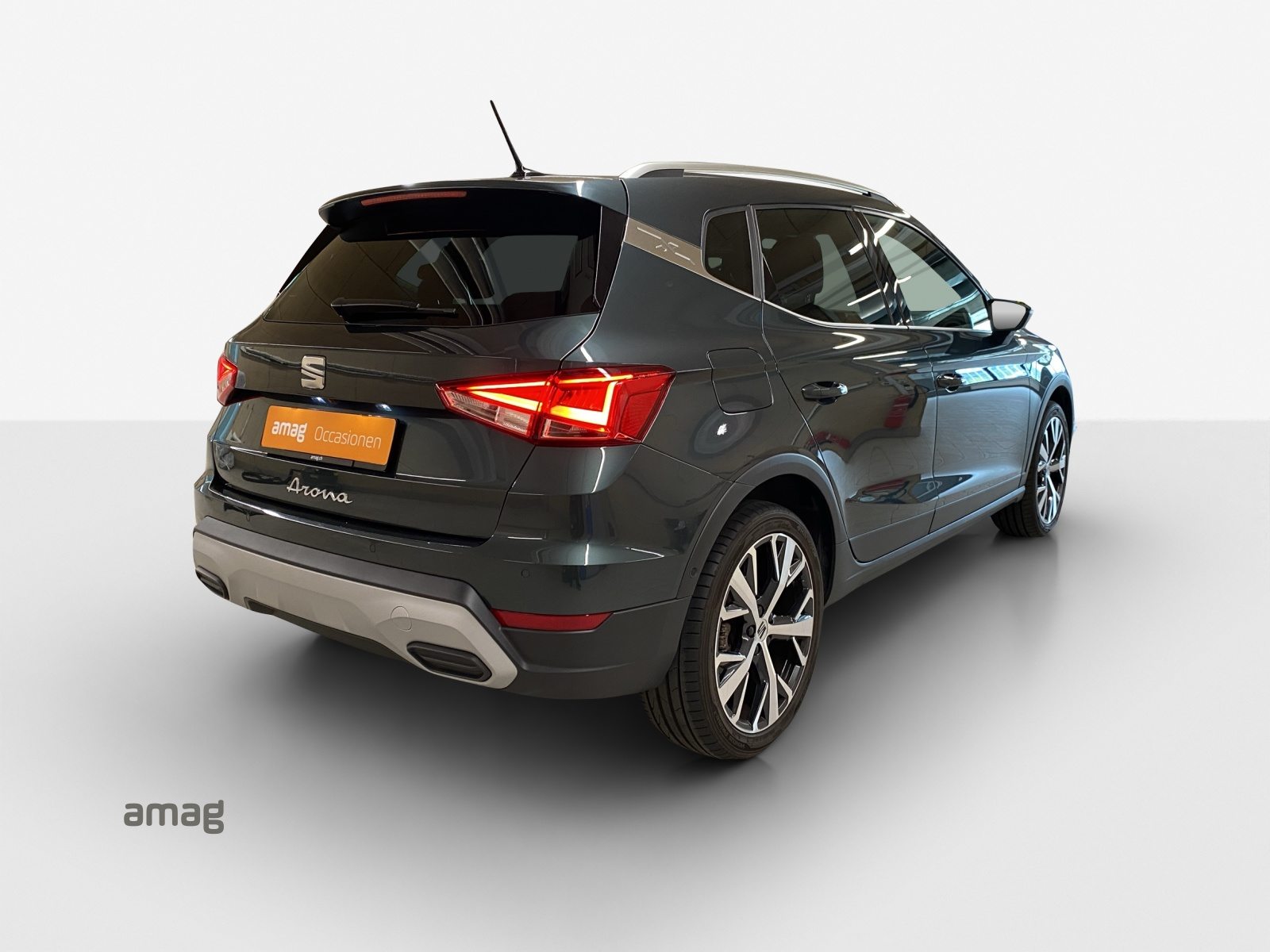 SEAT NEW ARONA HOLA XP (netto), Essence, Occasion / Utilisé, Automatique - 5