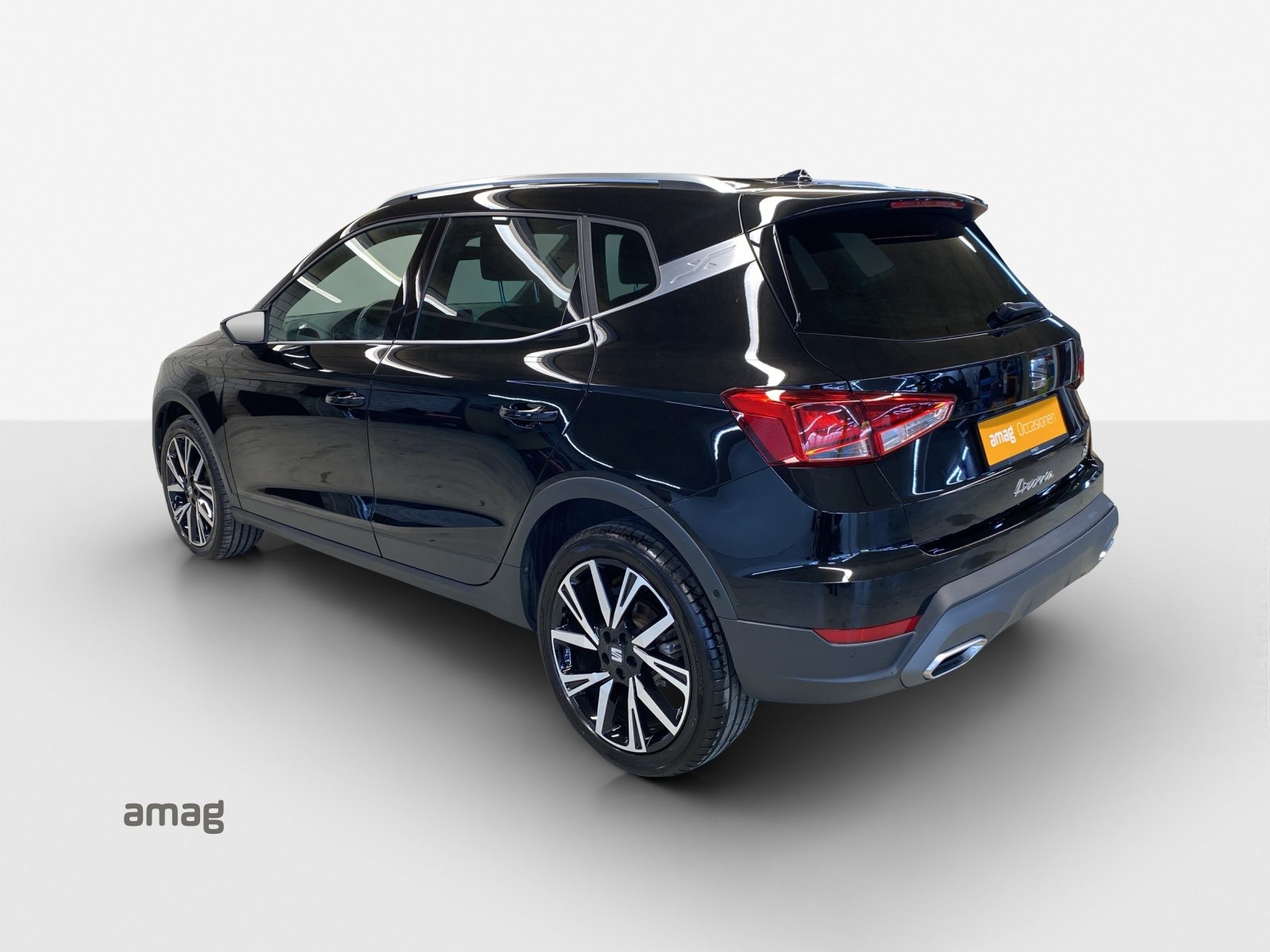 SEAT ARONA MOVE FR (netto), Petrol, Second hand / Used, Automatic - 3