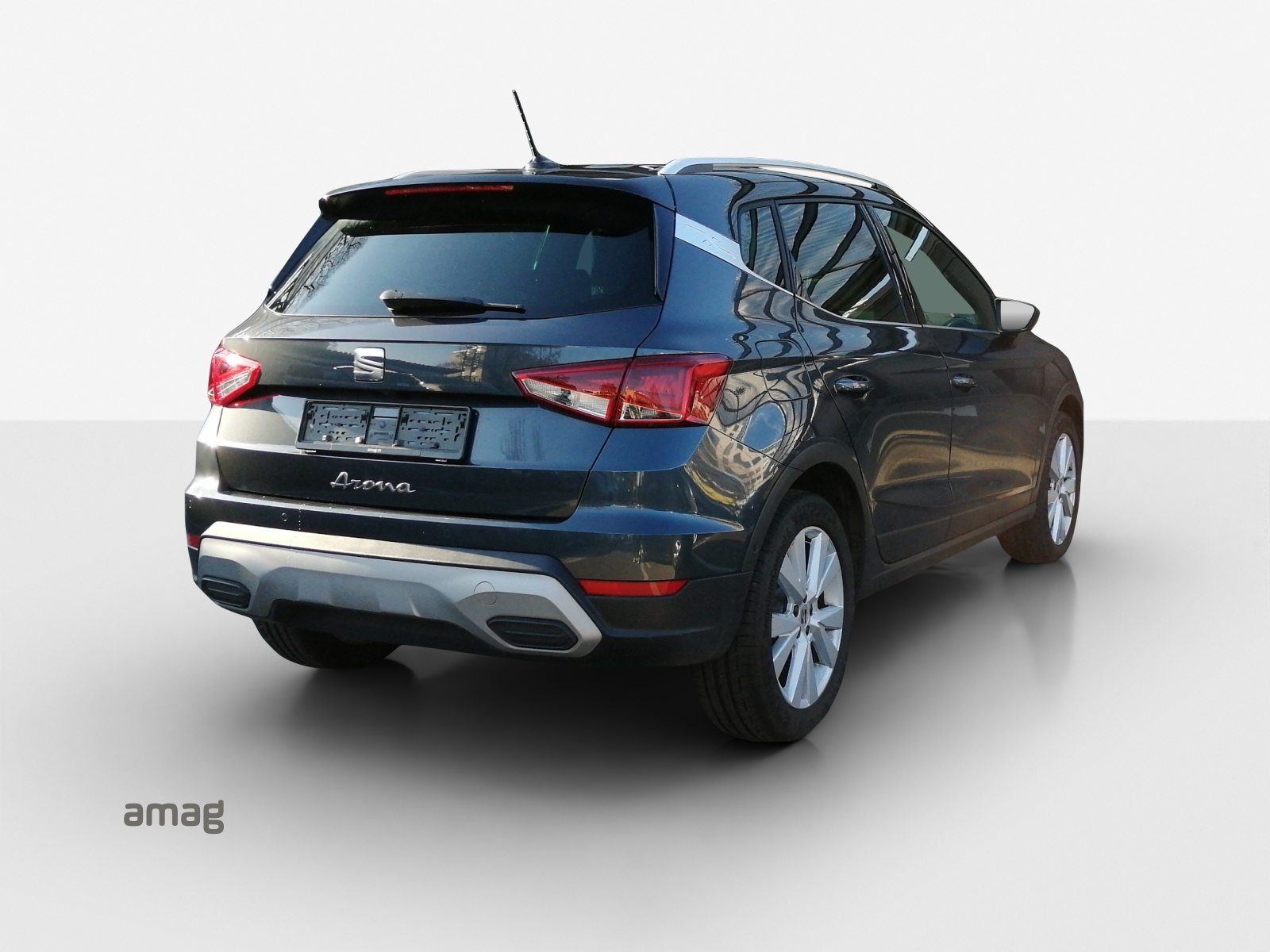 SEAT NEW ARONA HOLA XP (netto), Essence, Occasion / Utilisé, Automatique - 5