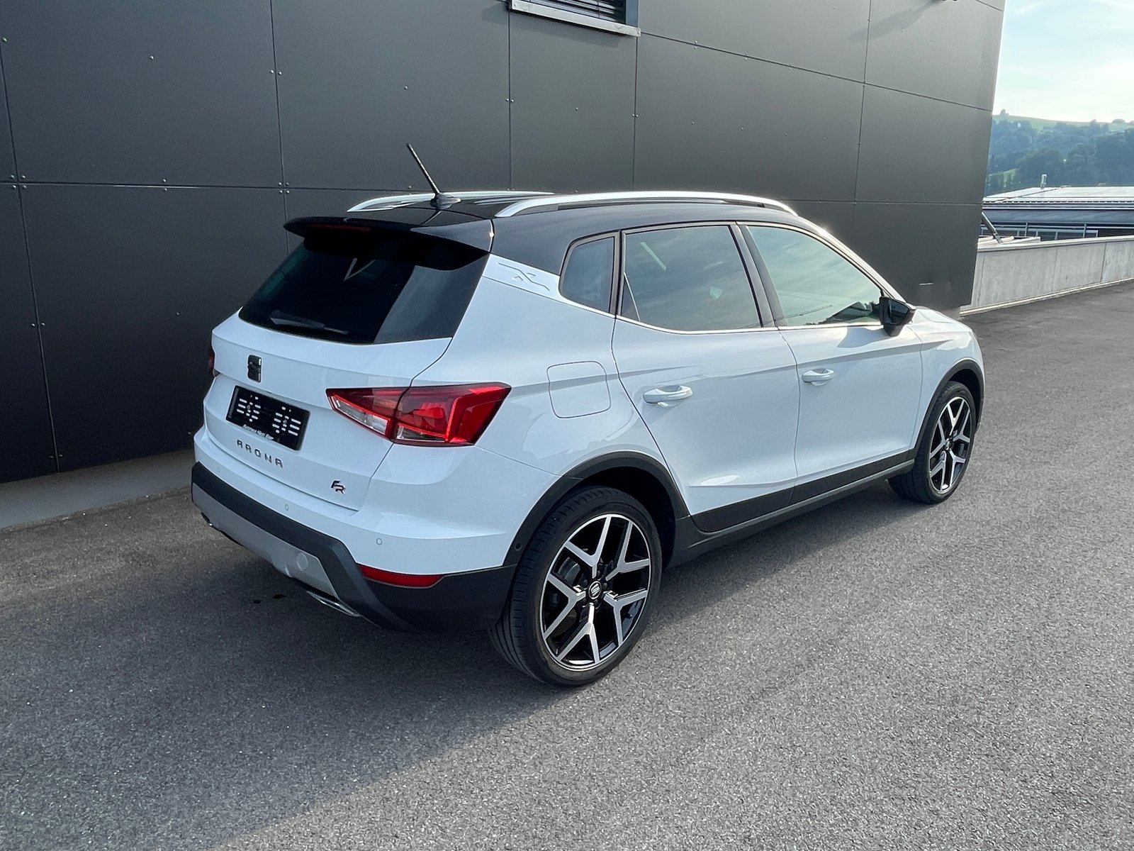 SEAT Arona 1.5 Eco TSI Hola FR DSG, Benzina, Occasioni / Usate, Automatico - 6