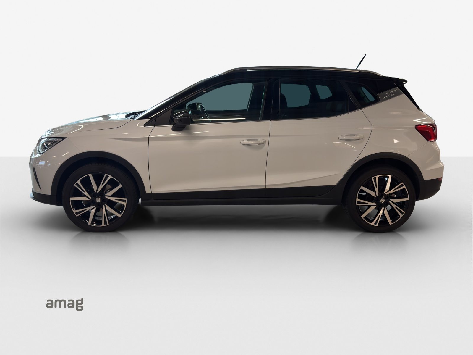 SEAT ARONA MOVE FR (netto), Essence, Occasion / Utilisé, Automatique - 2