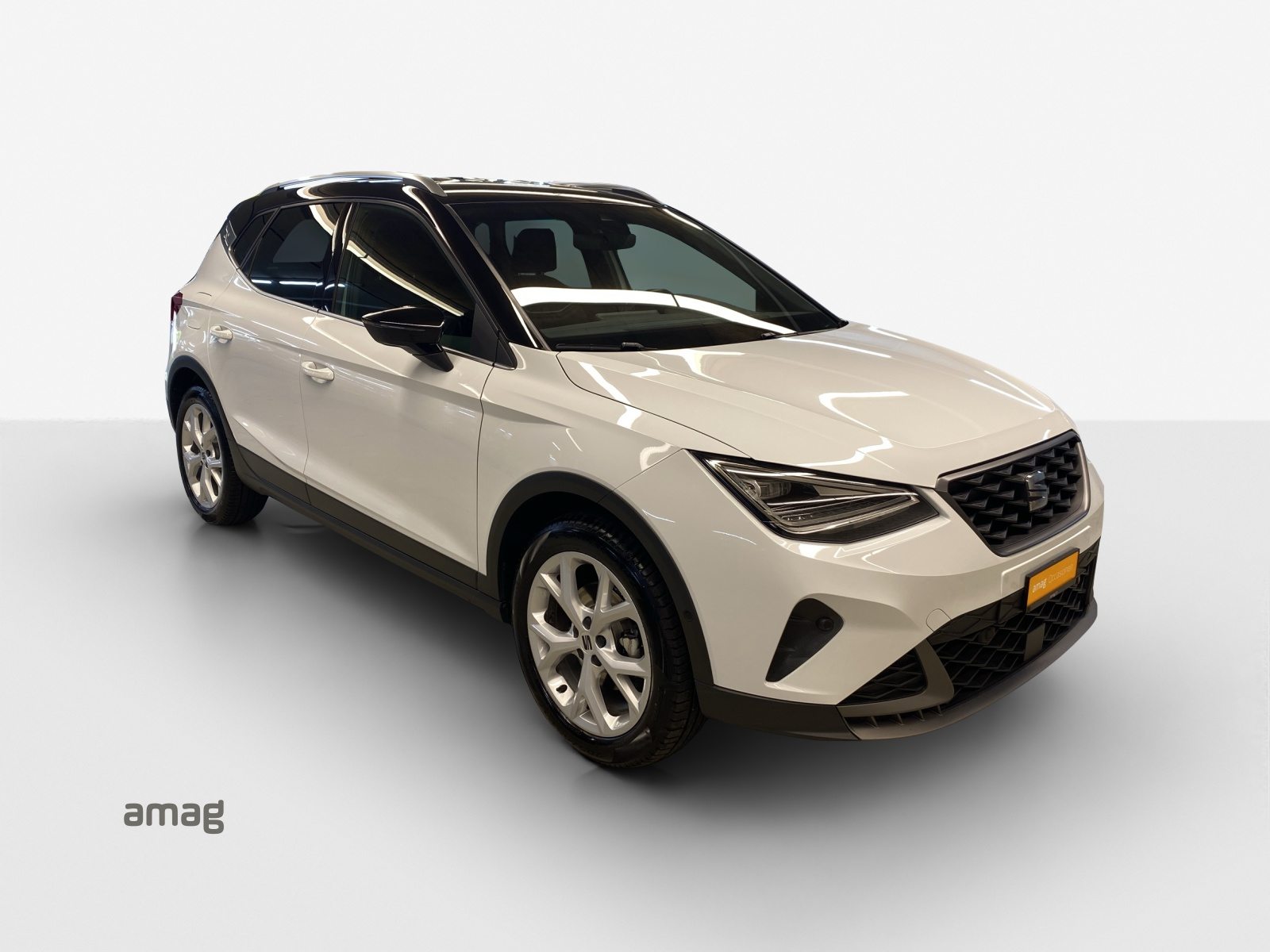 SEAT NEW ARONA HOLA FR (netto), Benzin, Occasion / Gebraucht, Automatik - 6