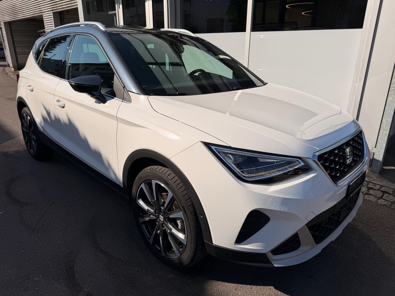 SEAT Arona 1.5 TSI DSG XPERIENCE, Petrol, Second hand / Used, Automatic - 3