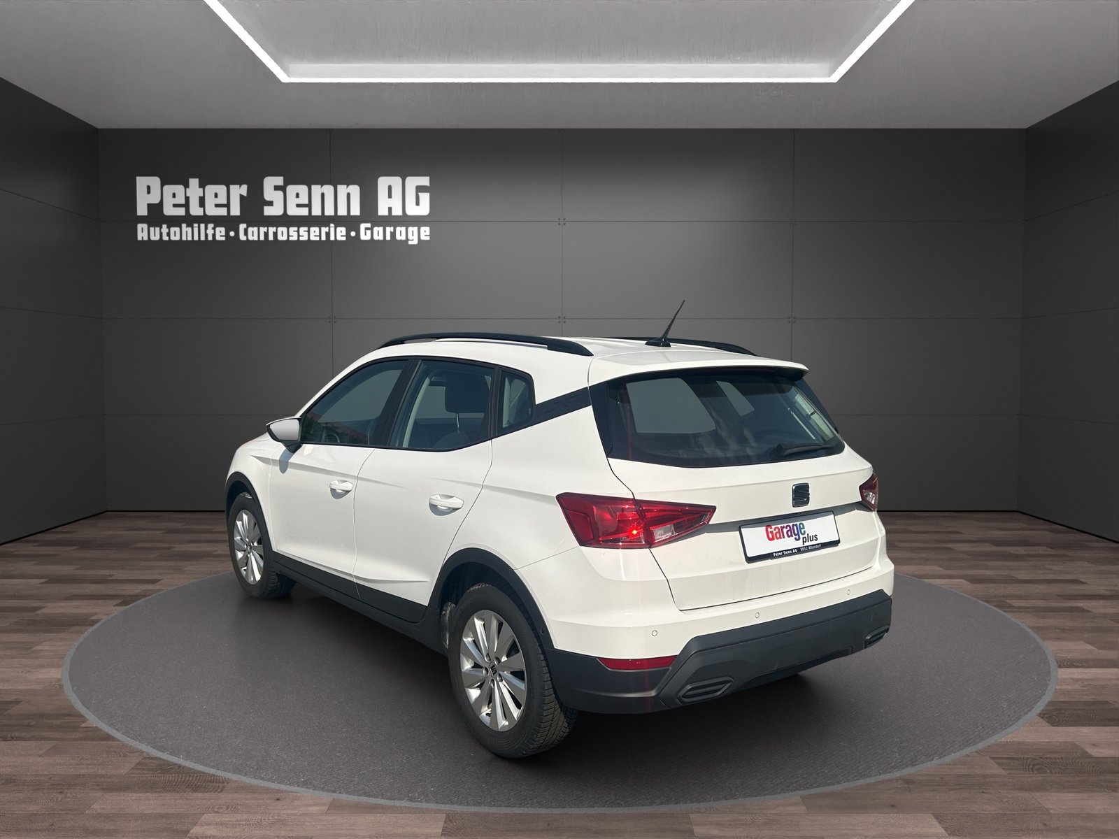 SEAT Arona Geländewagen 1.0 TGI Style, Natural Gas (CNG) / Petrol, Second hand / Used, Manual - 4