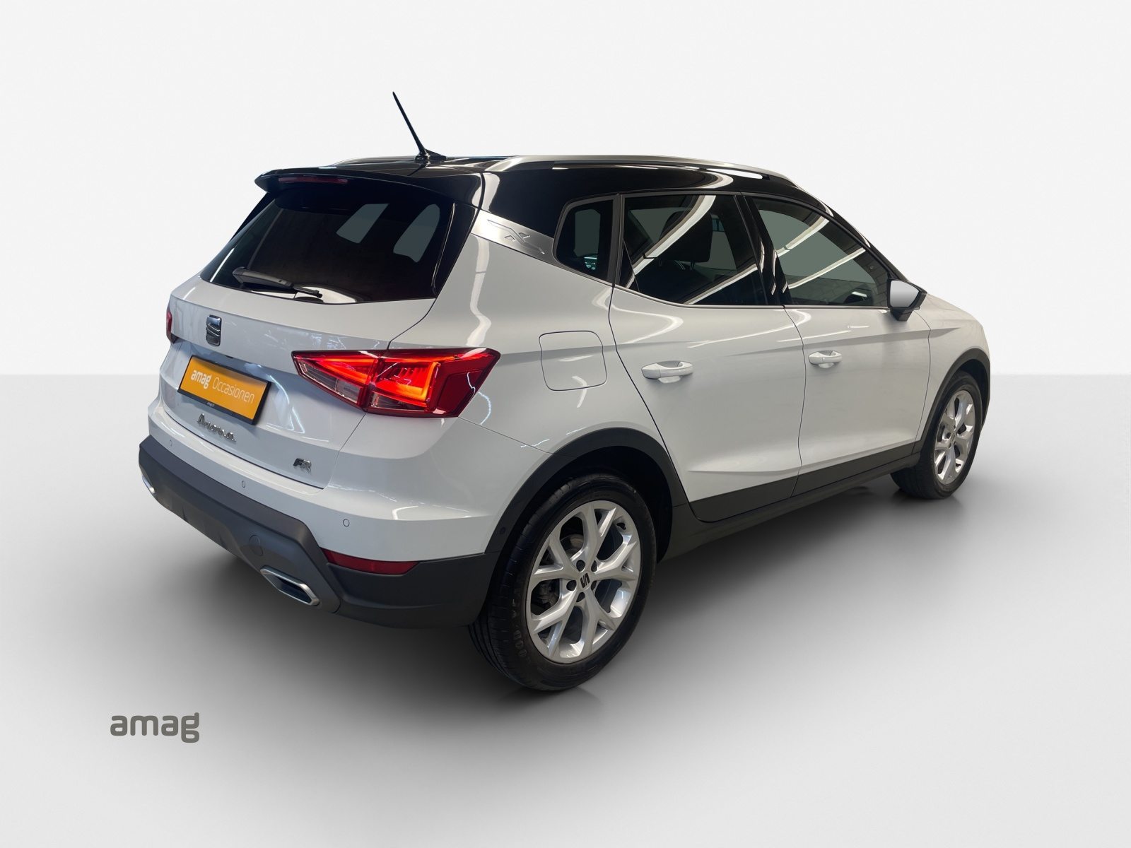 SEAT NEW ARONA HOLA FR (netto), Essence, Occasion / Utilisé, Automatique - 5