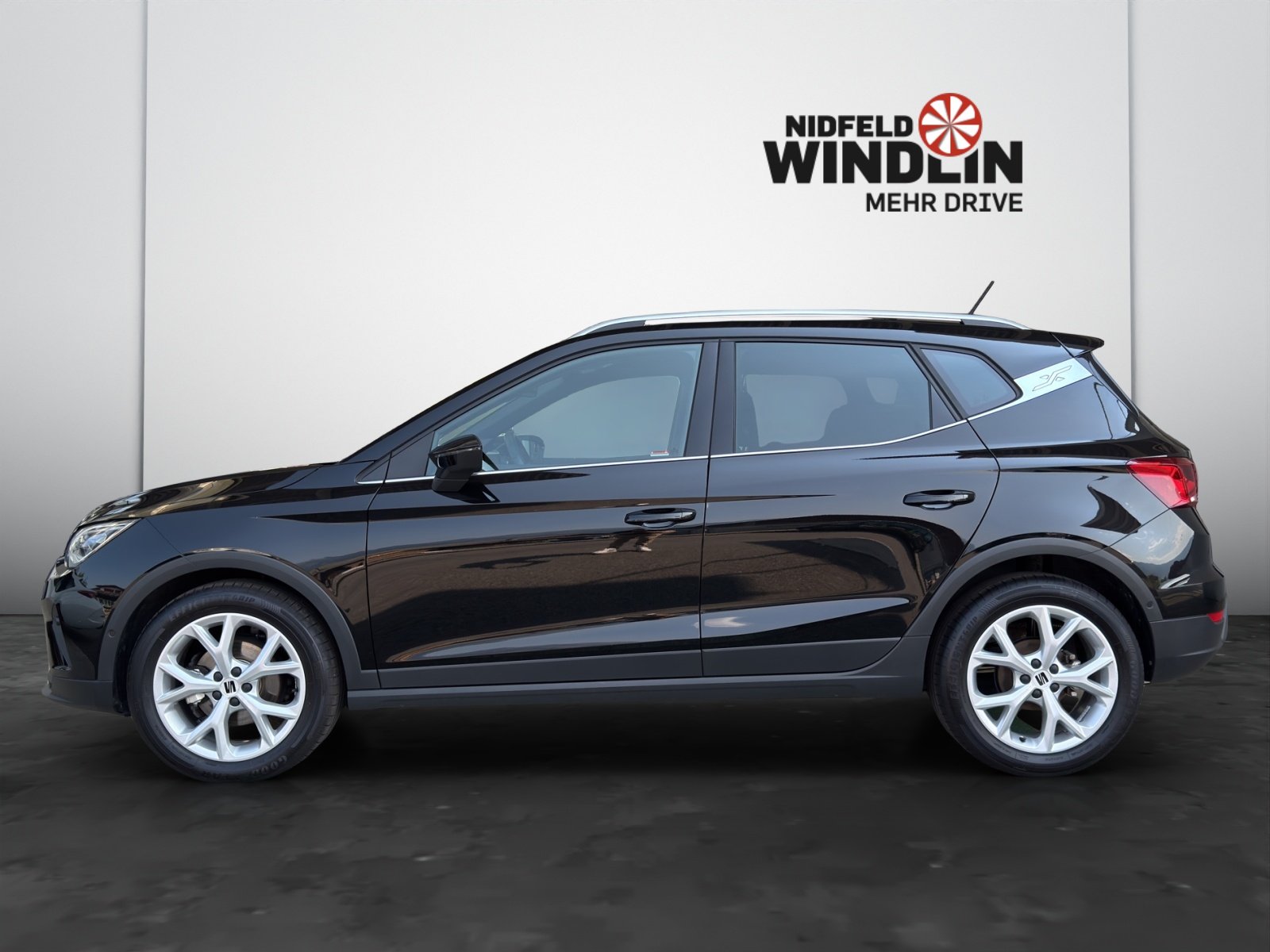 SEAT Arona 1.0 TSI 115 FR DSG, Petrol, Second hand / Used, Automatic - 4