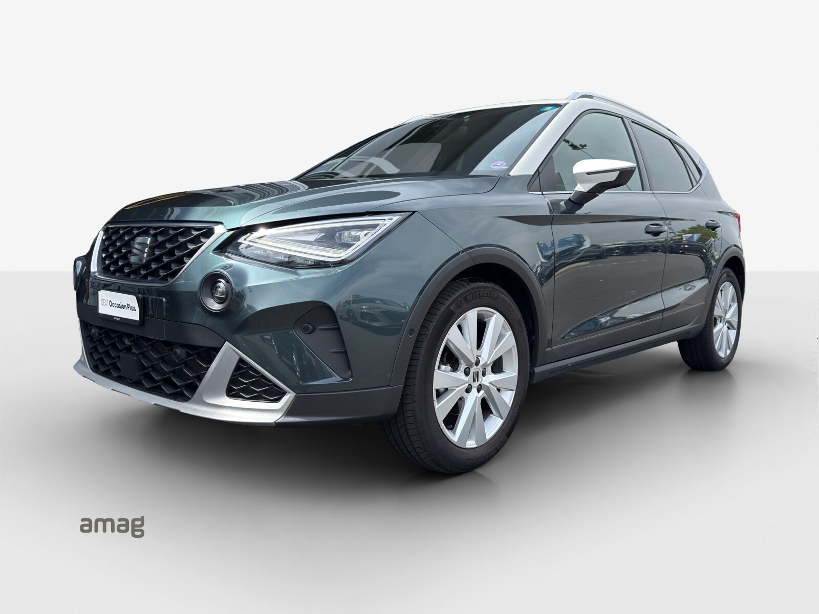 SEAT NEW ARONA HOLA XP (netto)