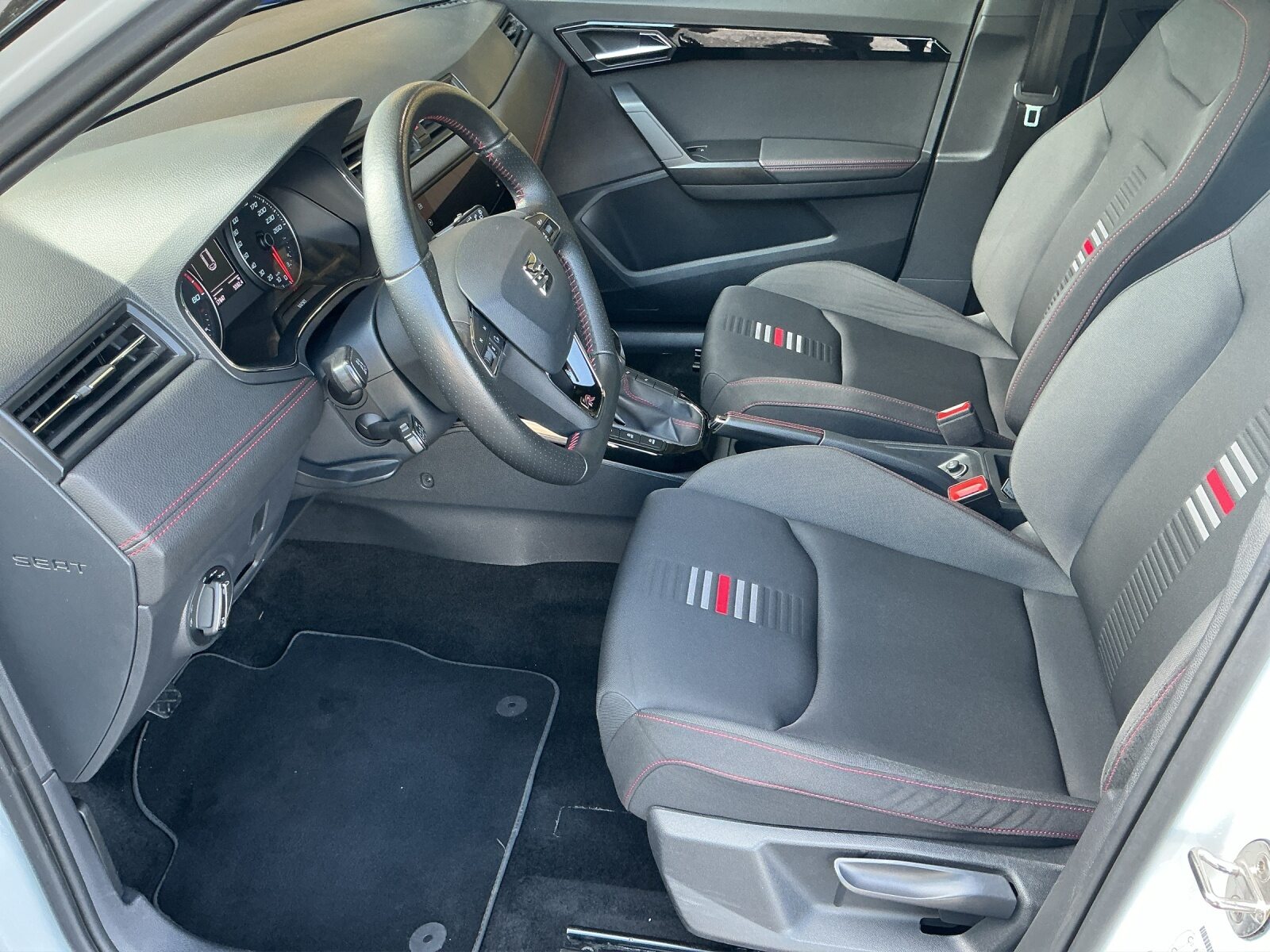 SEAT NEW ARONA FR, Essence, Occasion / Utilisé, Manuelle - 5
