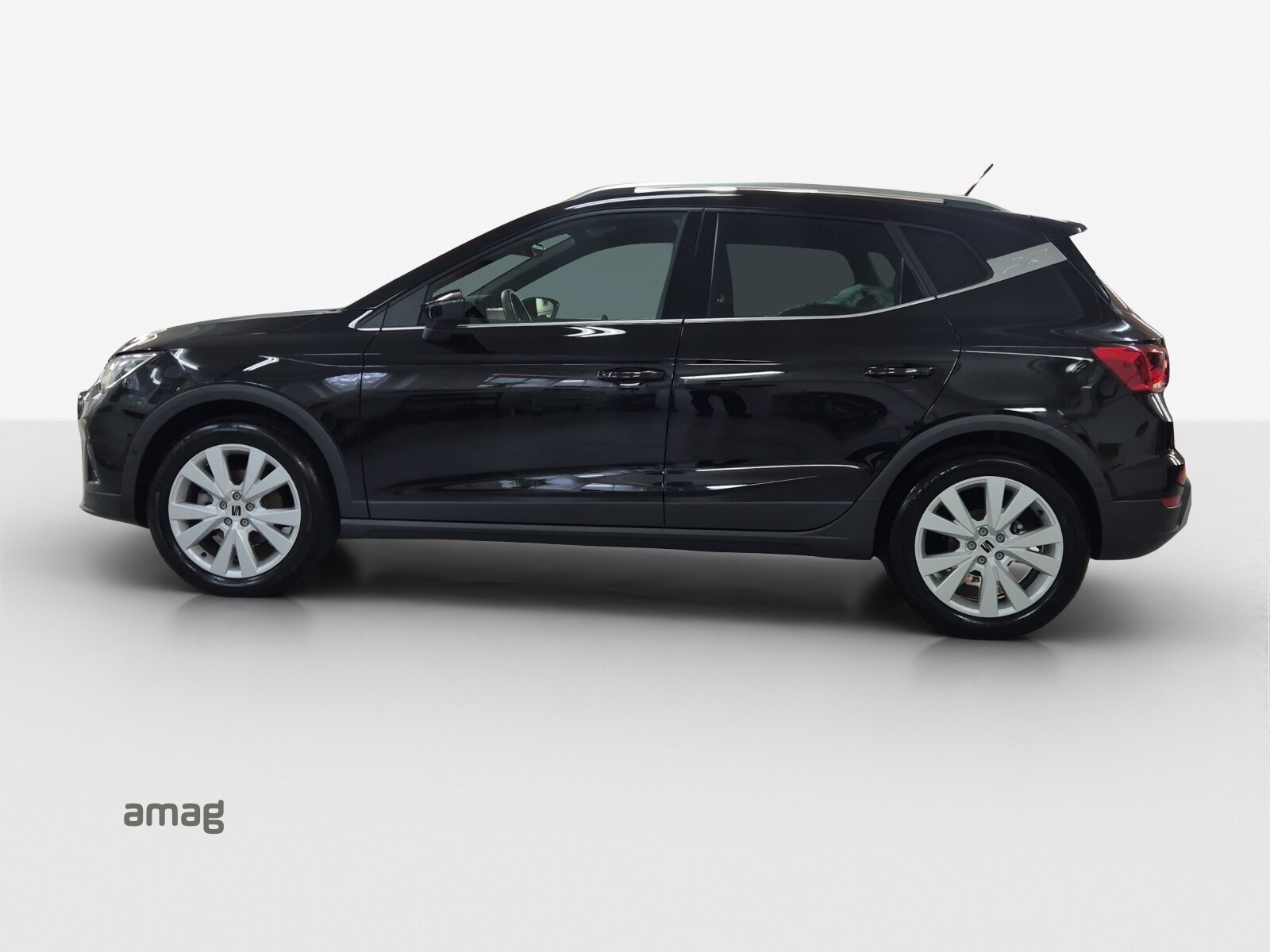 SEAT NEW ARONA HOLA XP (netto), Petrol, Second hand / Used, Automatic - 2