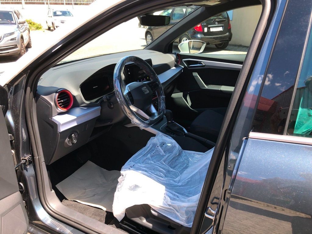 SEAT Arona 1.5 TSI FR DSG, Benzin, Vorführwagen, Automatik - 5