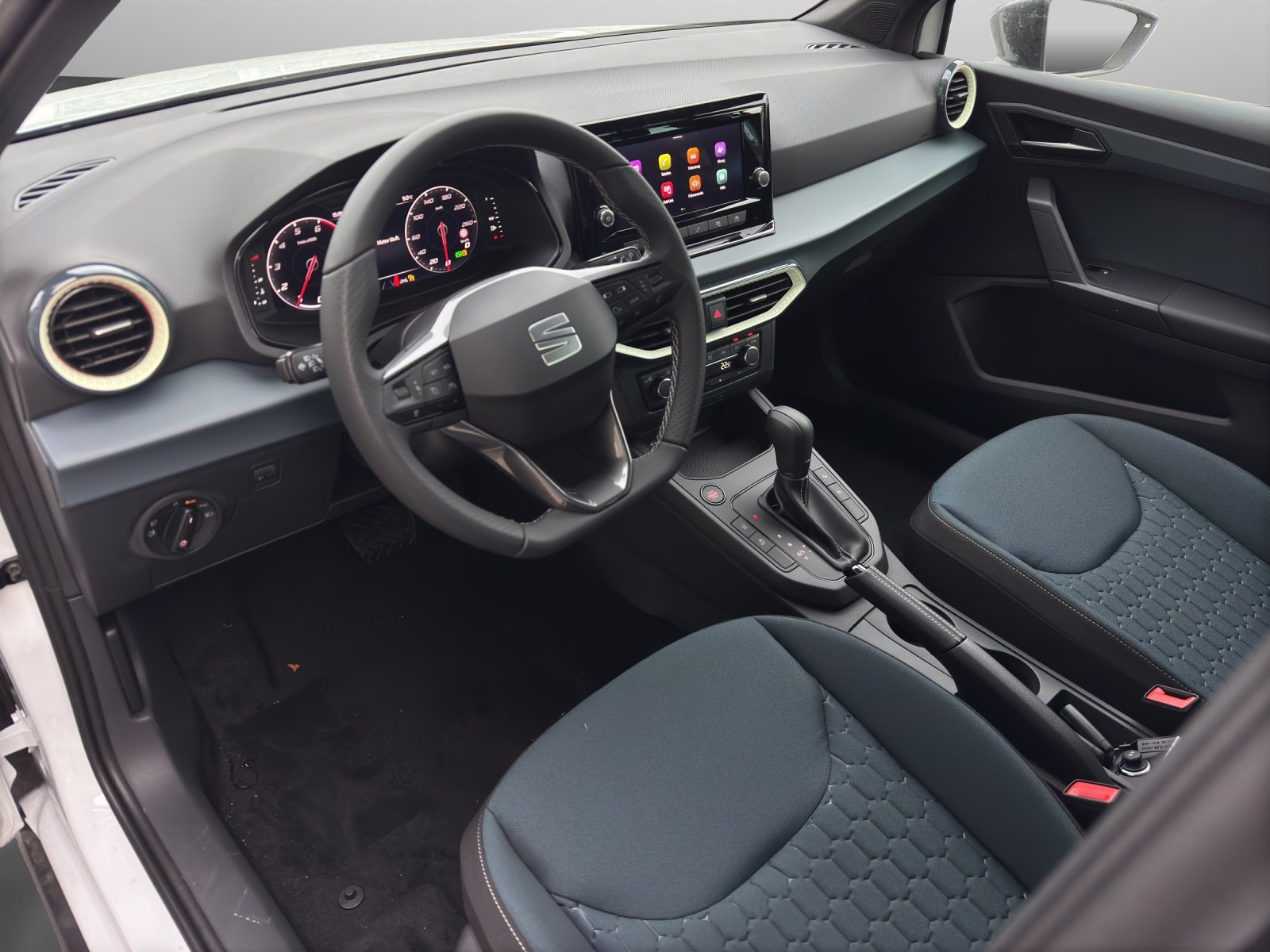 SEAT Arona 1.0 TSI 115 Style DSG, Essence, Voiture de démonstration, Automatique - 6