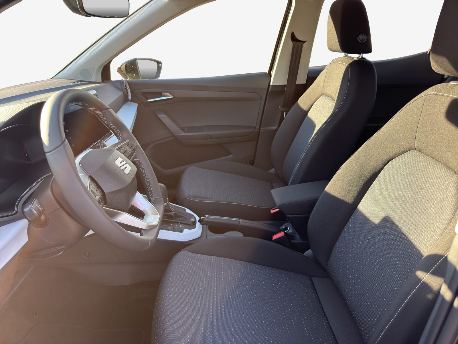 SEAT ARONA GO (netto), Benzin, Neuwagen, Automat - 7