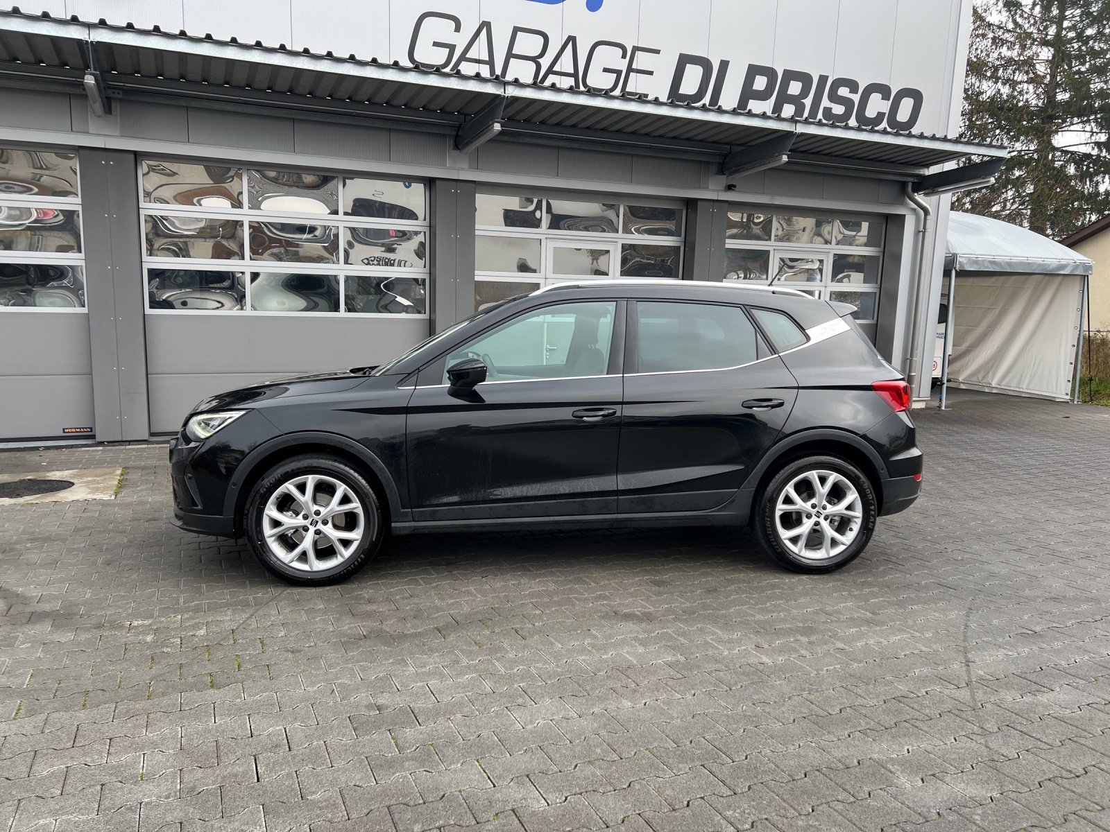 SEAT Arona 1.5 Eco TSI FR DSG, Benzin, Occasion / Gebraucht, Automat - 2