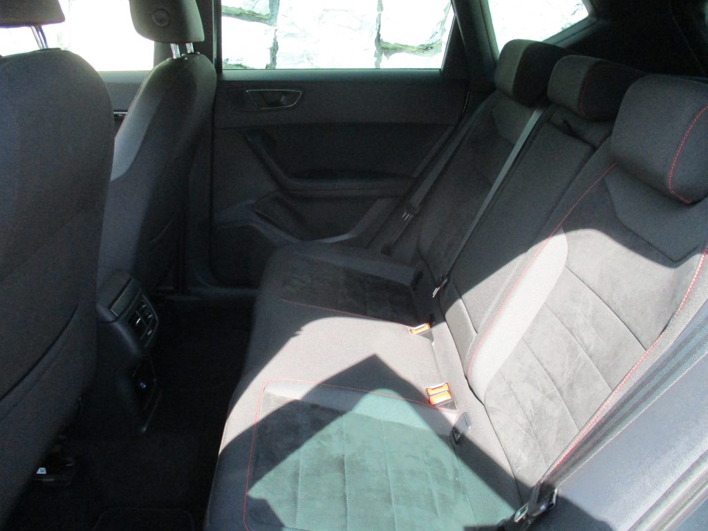 SEAT ATECA 1.4 TSI FR 4Drive DSG, Petrol, Second hand / Used, Automatic - 6