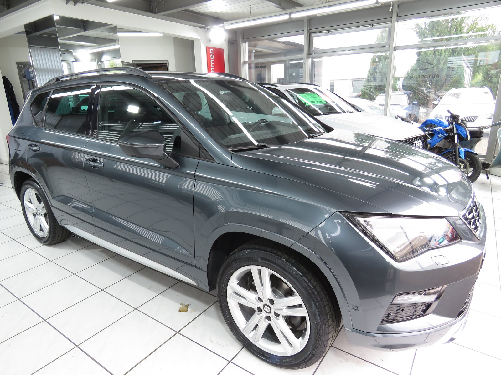 SEAT Ateca 2.0 TSI FR 4-Drive DSG, Petrol, Second hand / Used, Automatic - 3