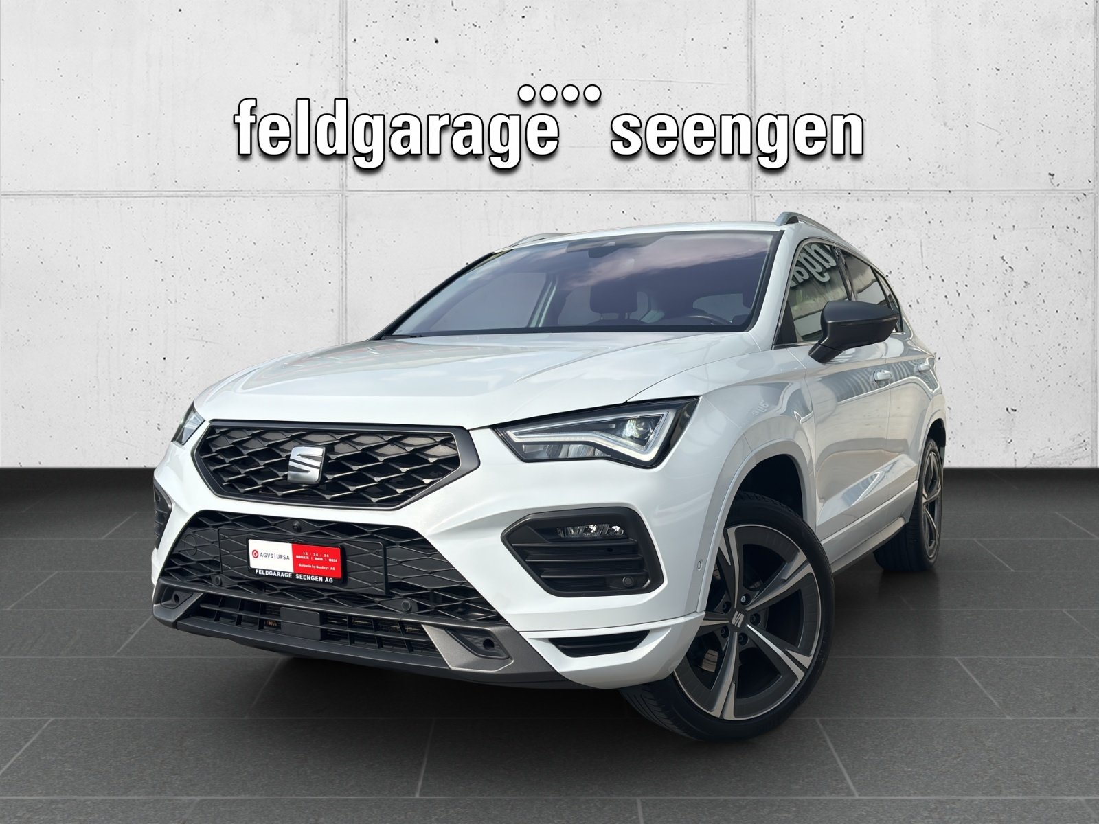 SEAT Ateca 2.0 TSI FR 4Drive DSG mit AHK, Panorama-Schiebe-/