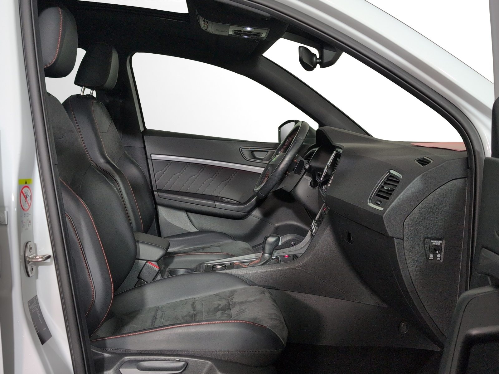 SEAT ATECA HOLA FR 4DRIVE (netto), Benzin, Occasion / Gebraucht, Automatik - 7