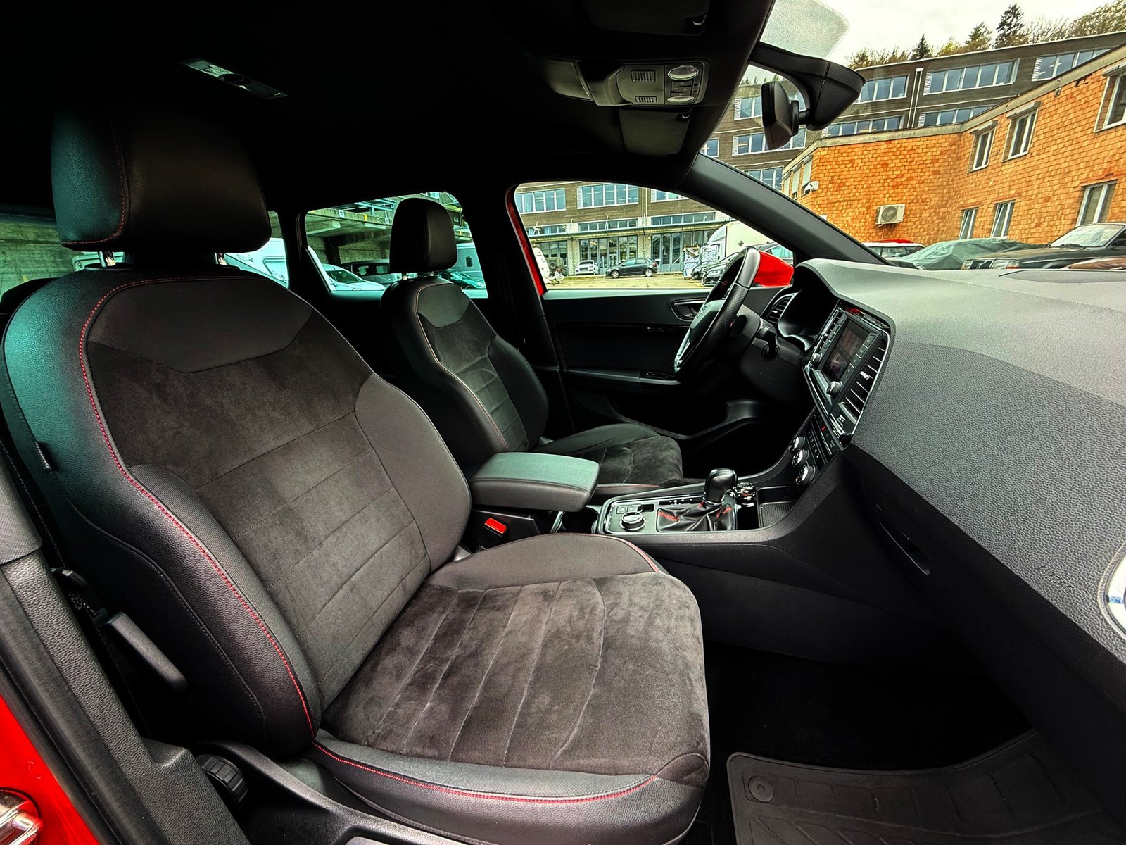 SEAT Ateca 2.0 TSI FR 4Drive DSG Standheizung, Petrol, Second hand / Used, Automatic - 7